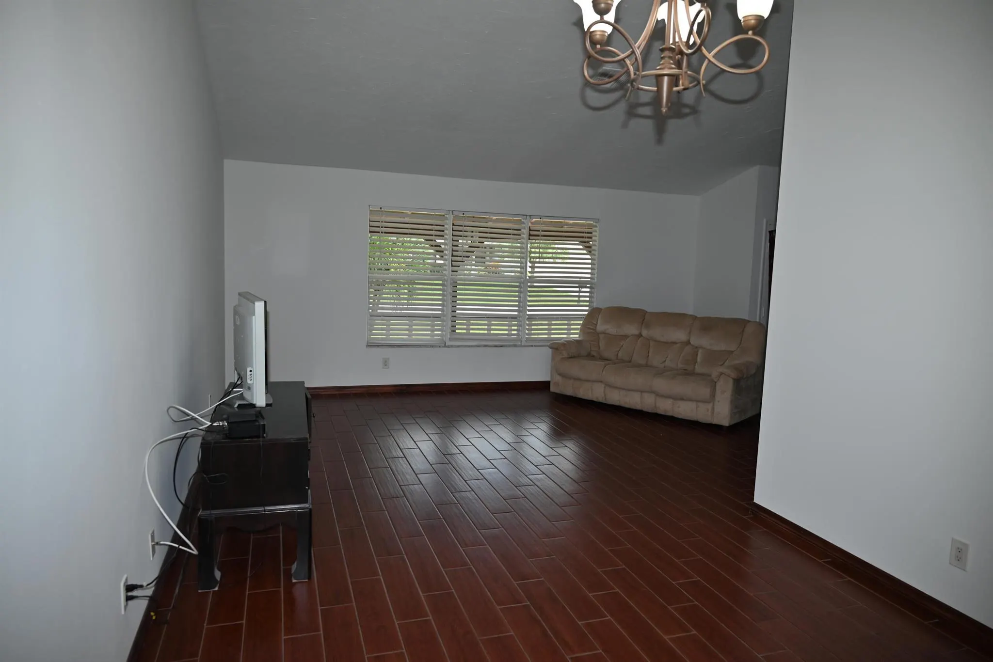 13560 Exotica Lane