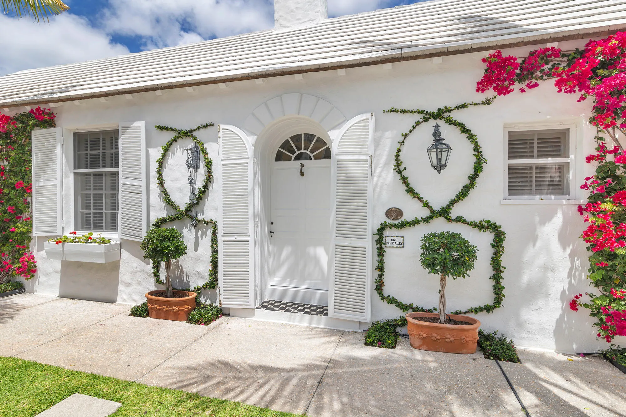 417 Peruvian Avenue, #1