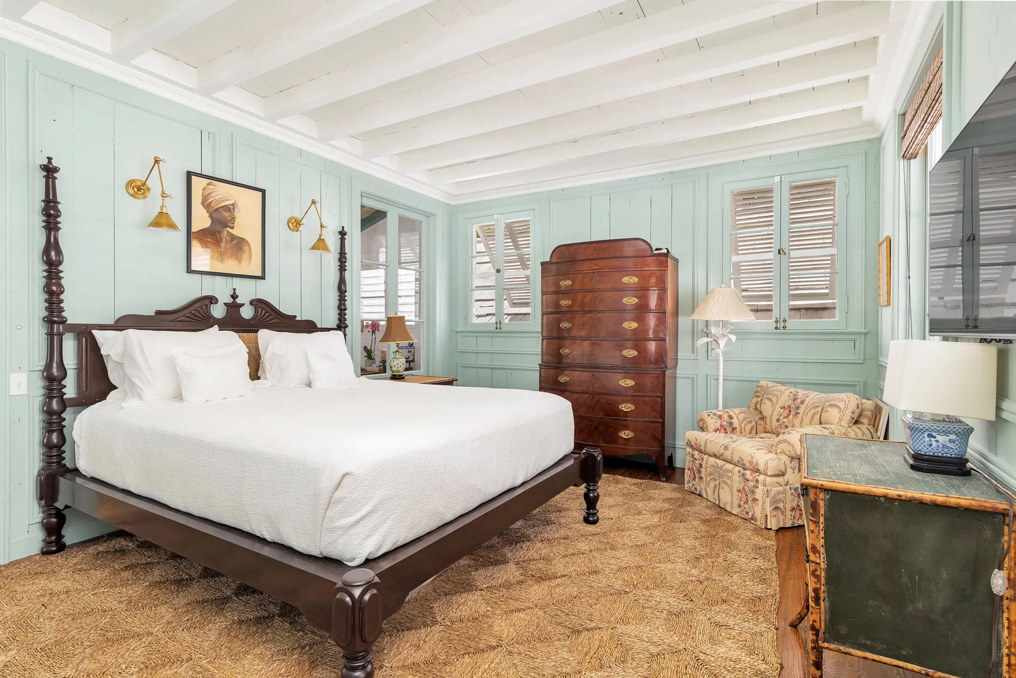417 Peruvian Avenue, #1