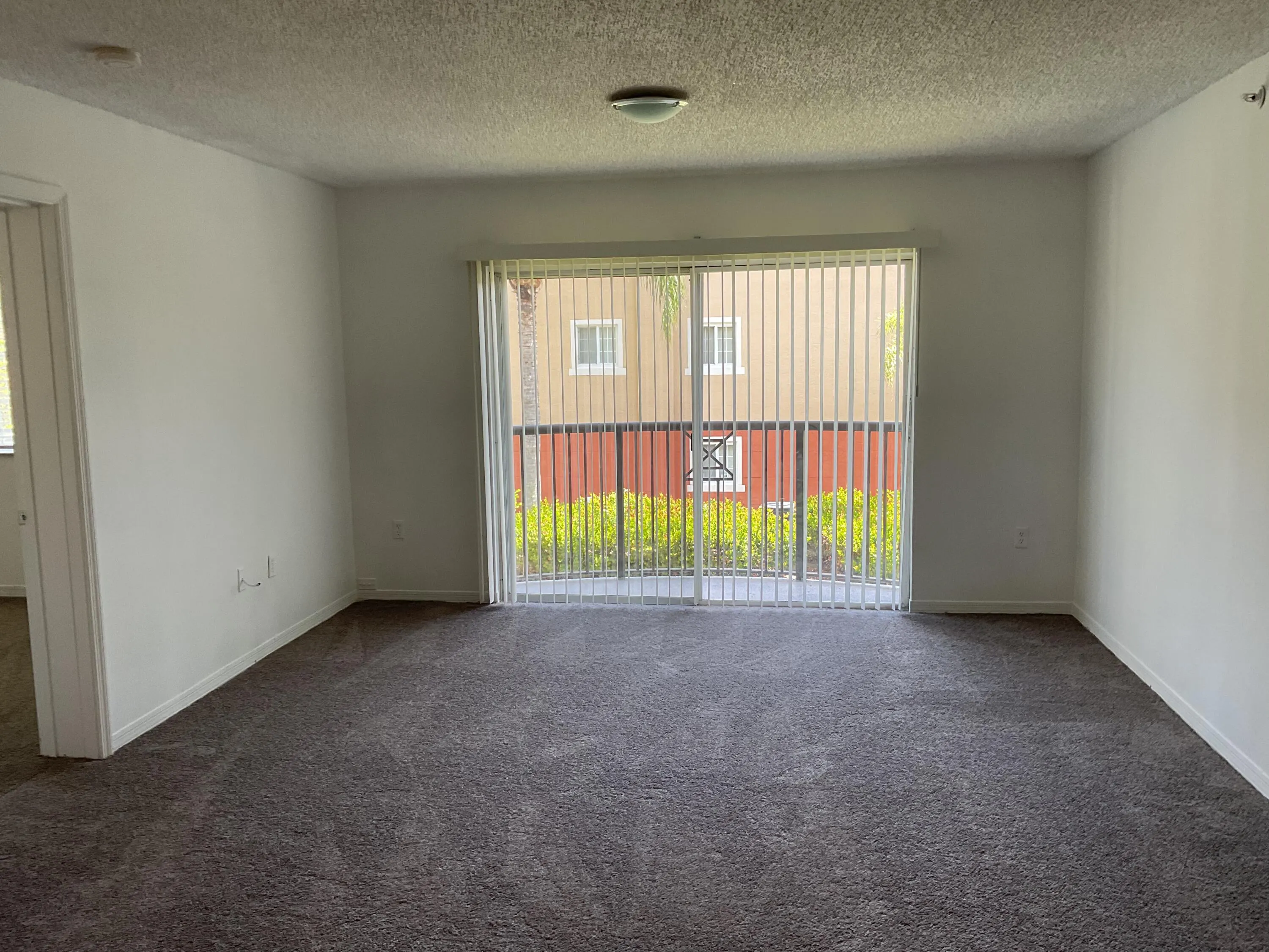 4175 N Haverhill Road, #905