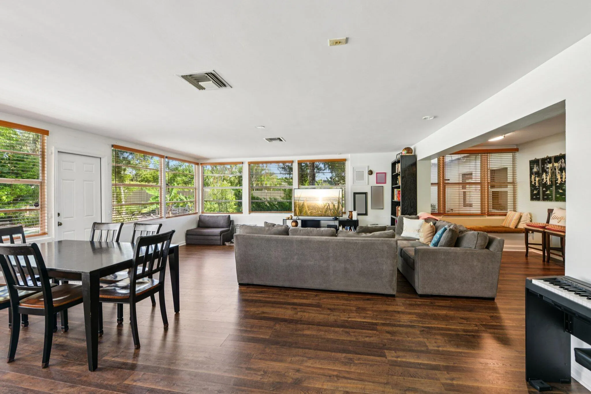 221 NE 17th Street
