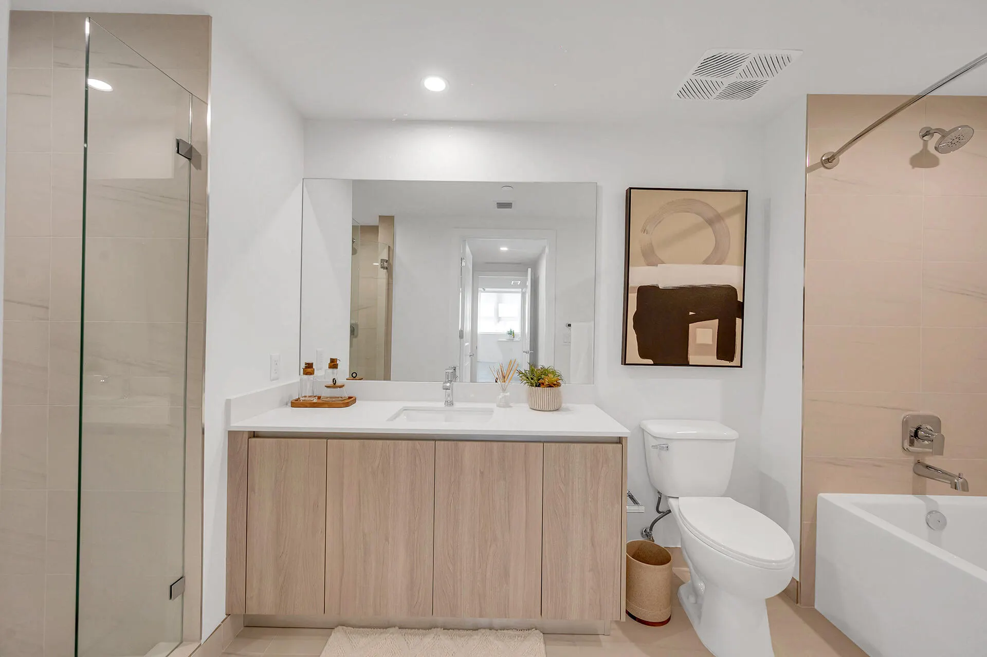 401 SW 1st Avenue, #204