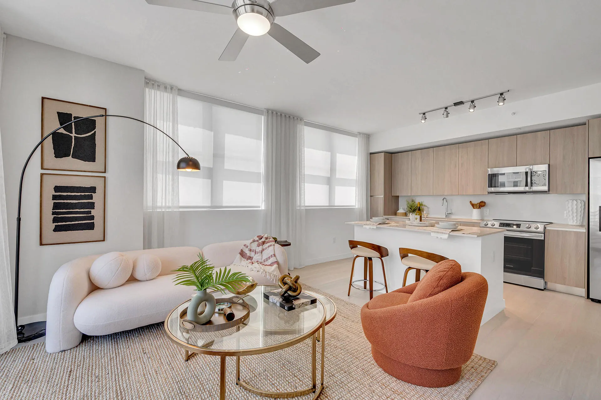 401 SW 1st Avenue, #204