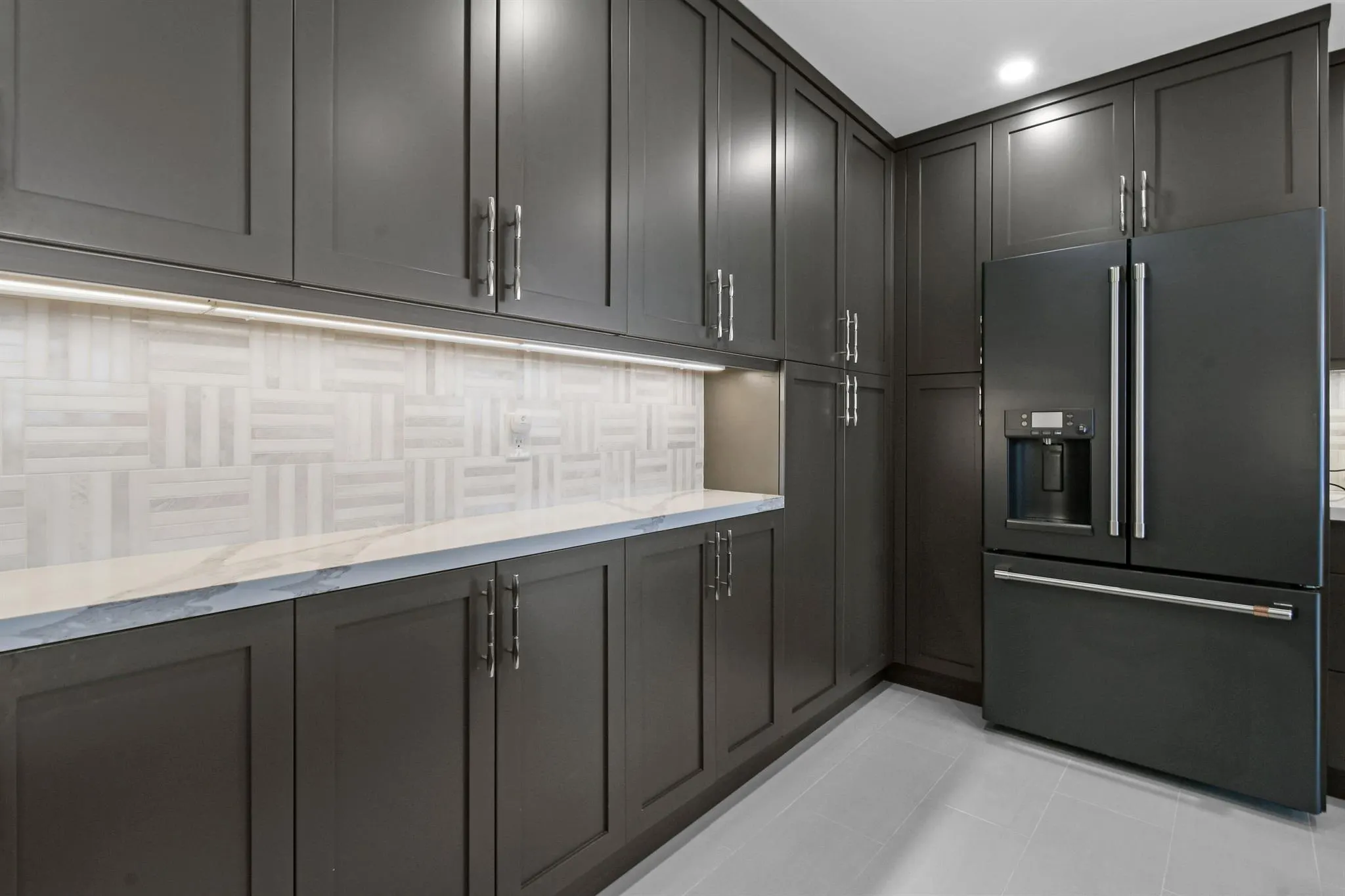 2295 S Ocean Boulevard, #617