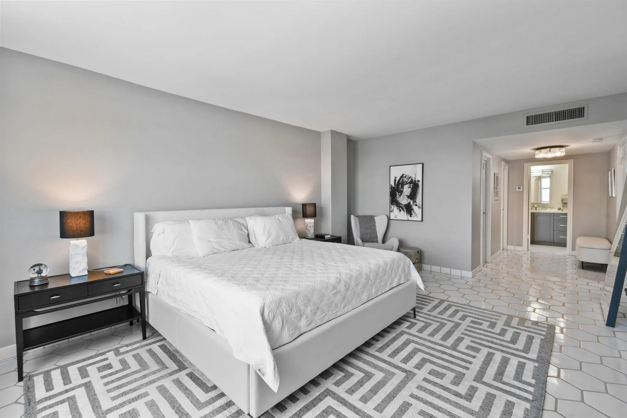 2295 S Ocean Boulevard, #617