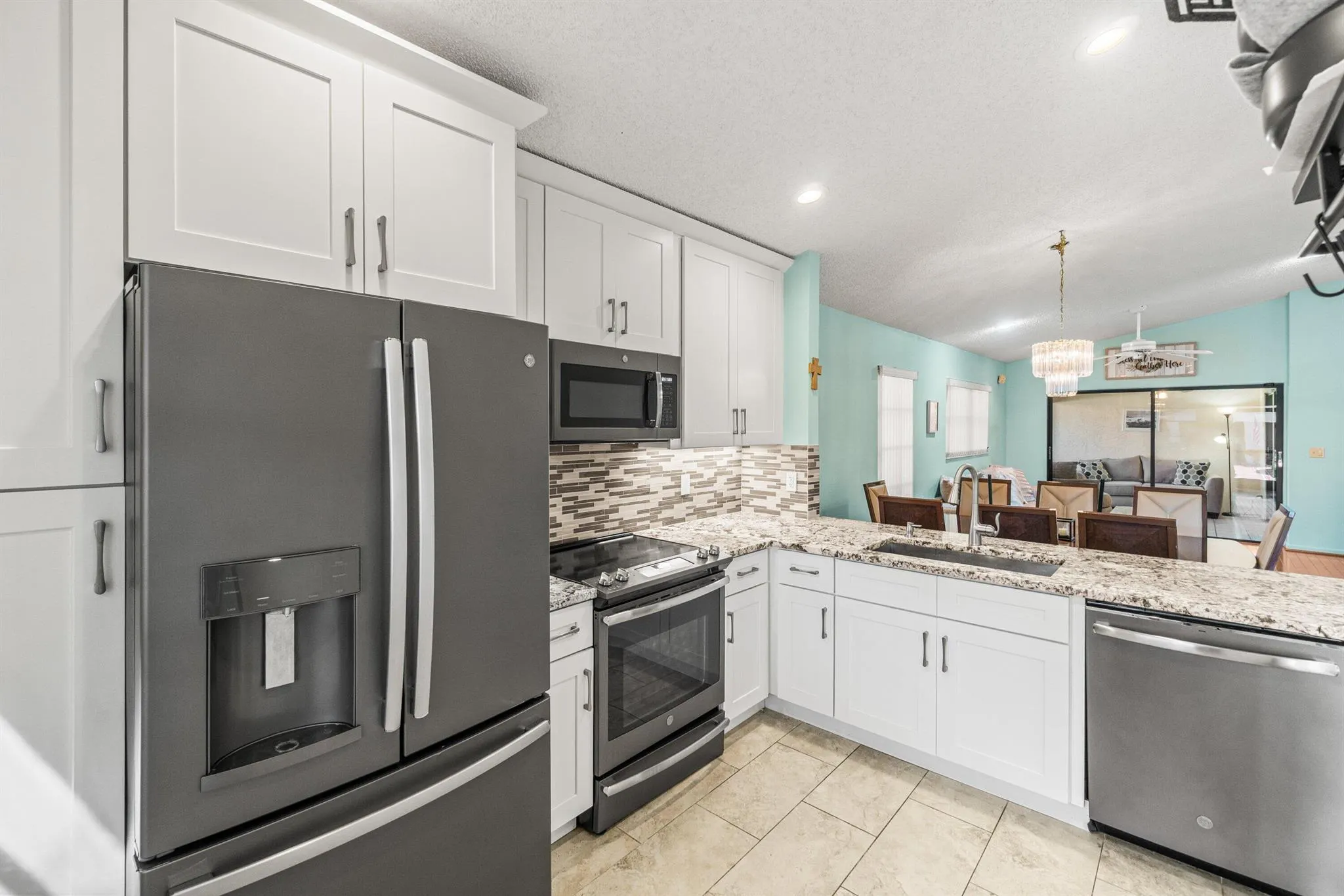 6235 Kings Gate Circle
