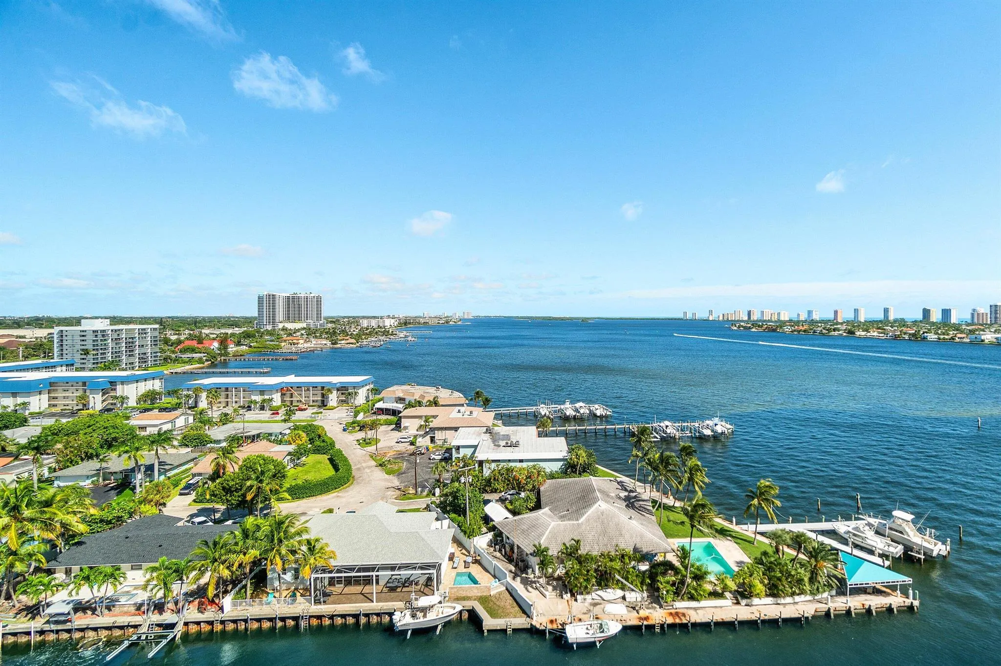2650 Lake Shore Drive, #1202