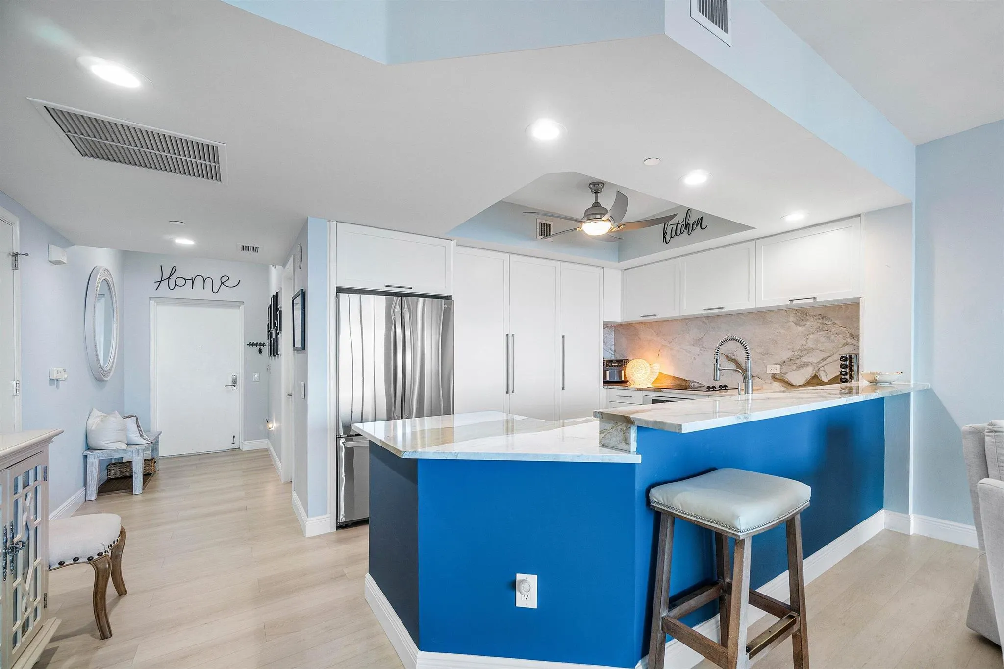 2650 Lake Shore Drive, #1202
