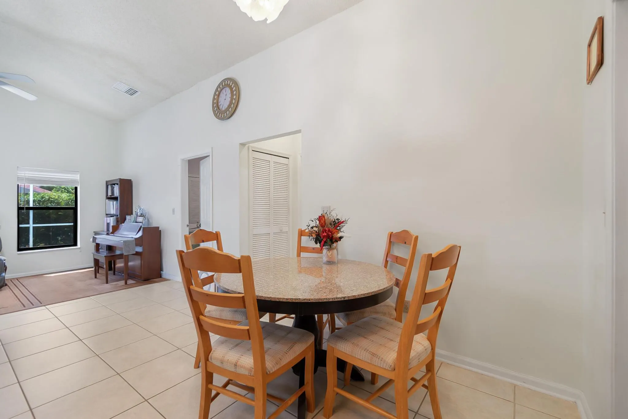 6242 Barbara Street