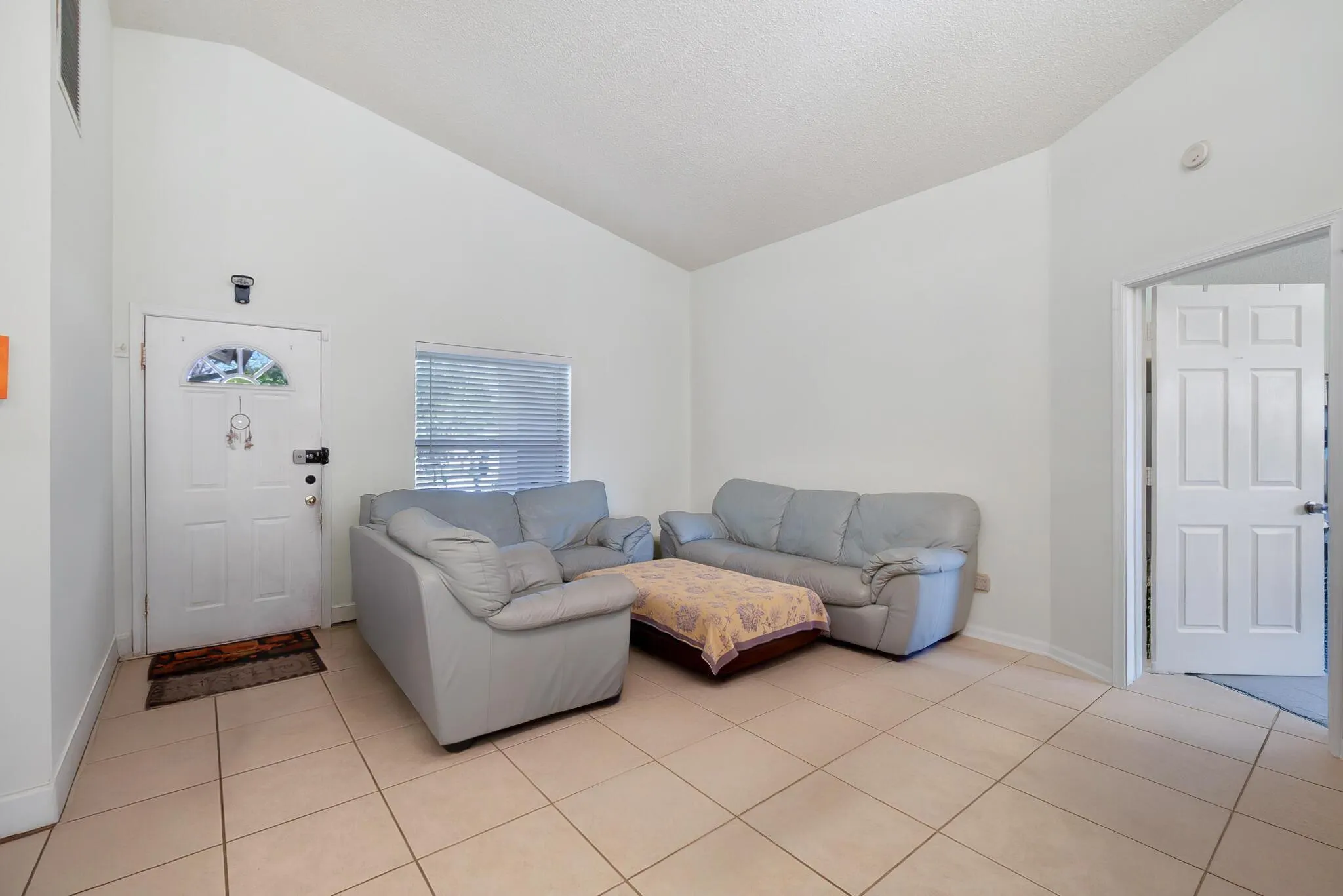 6242 Barbara Street