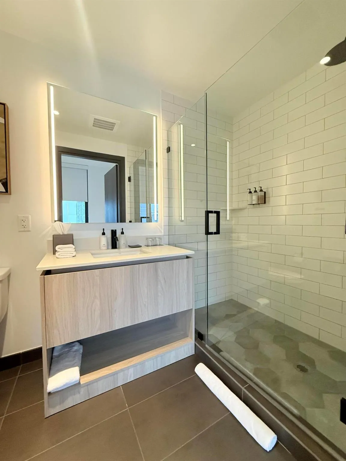 398 NE 5th Street, #2118