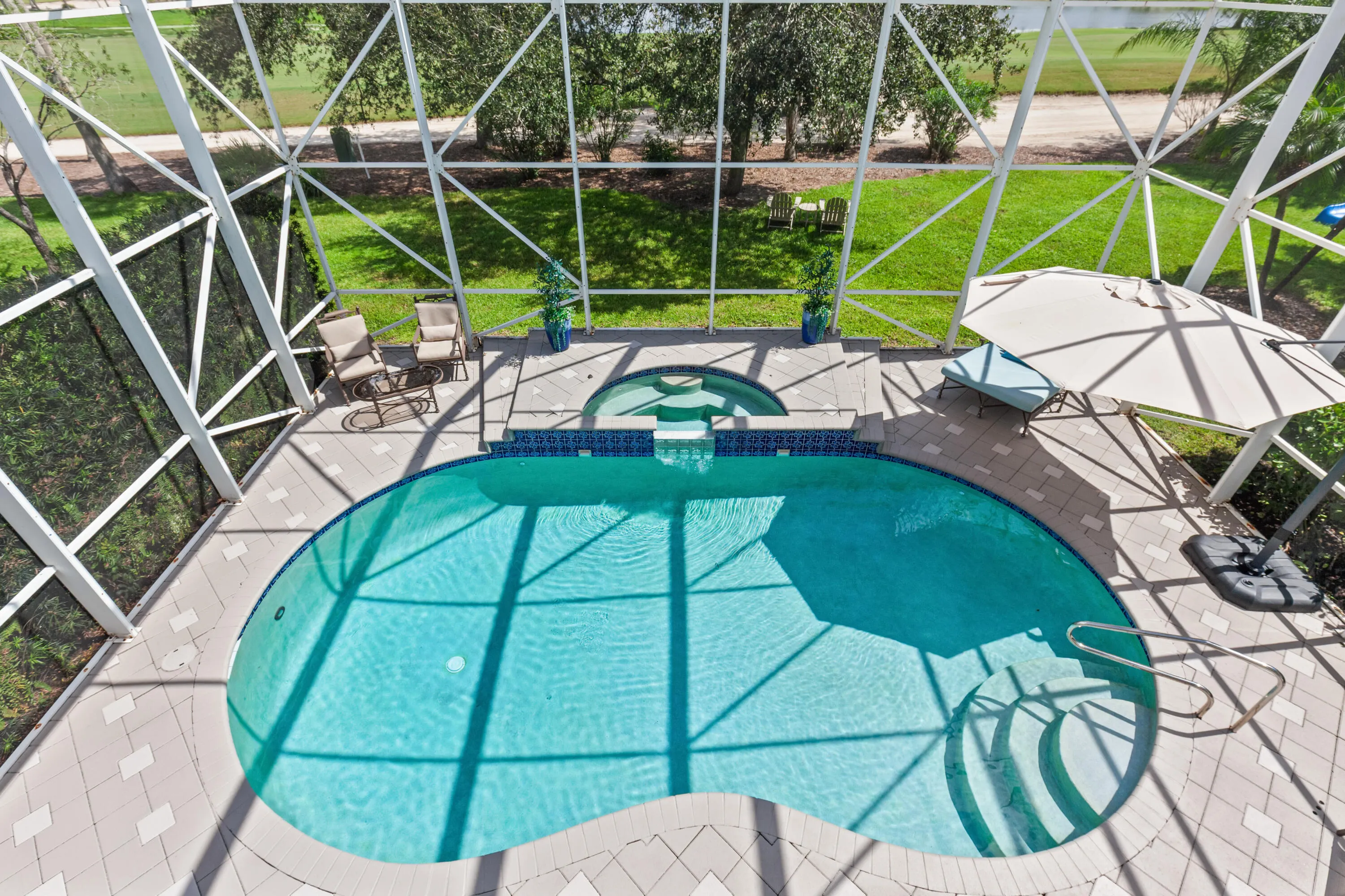 2122 Country Golf Drive