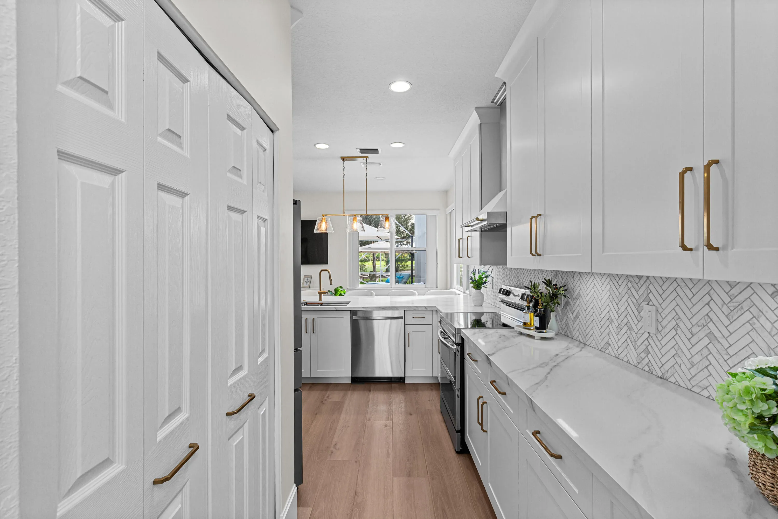 2122 Country Golf Drive