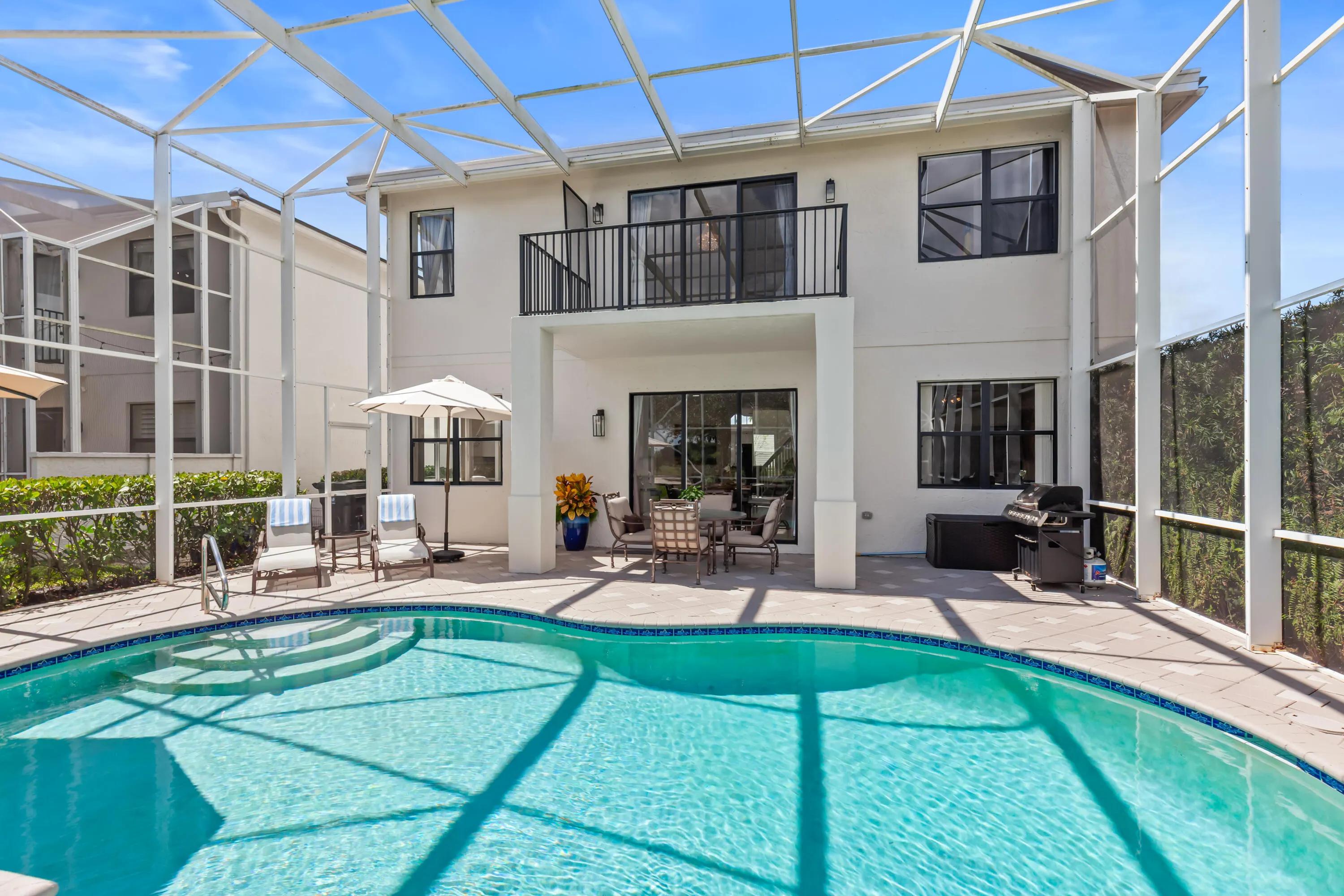 2122 Country Golf Drive