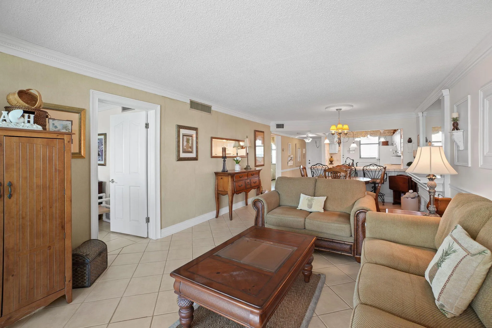 9940 S Ocean Drive, #907