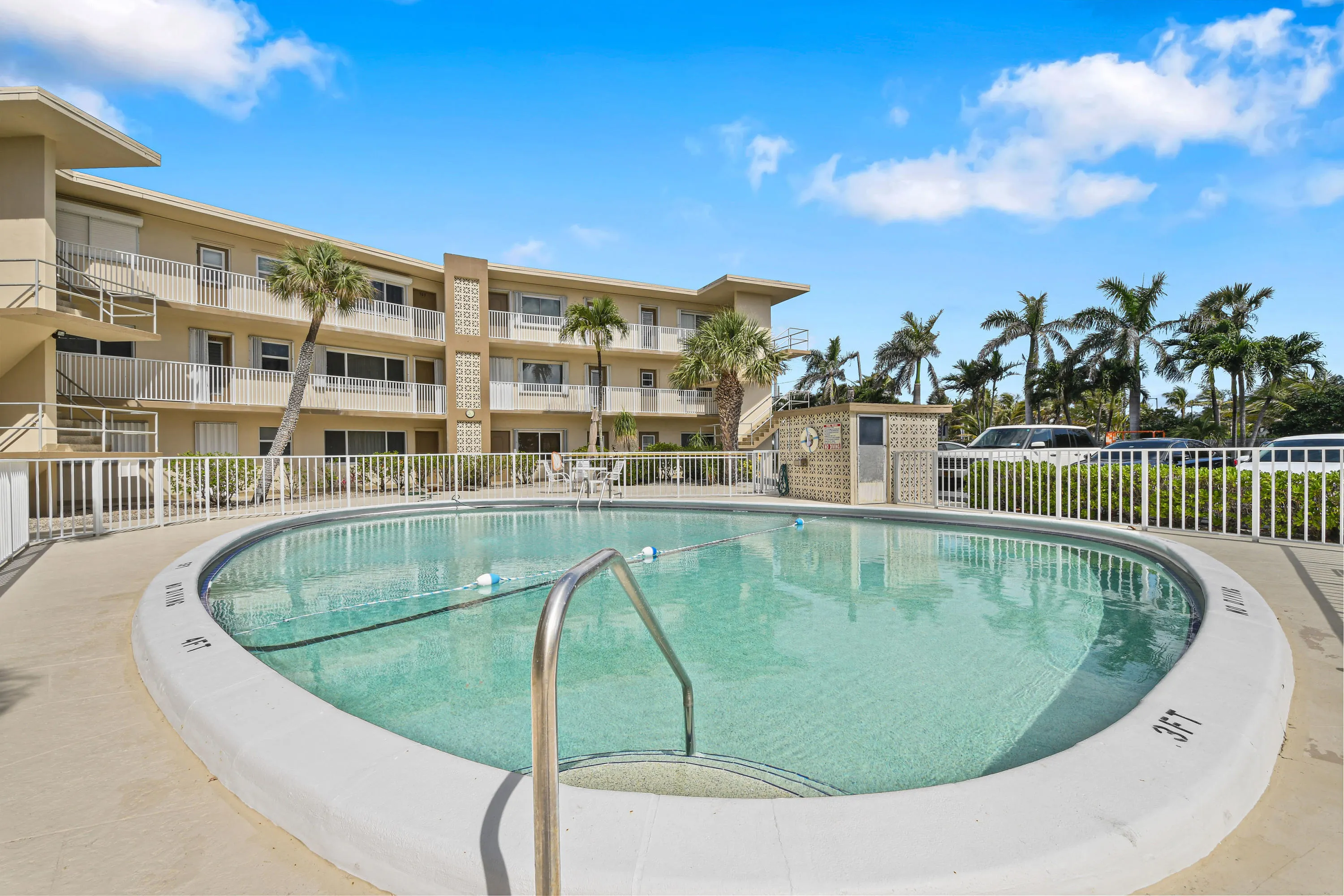 3600 N Ocean Drive, #201