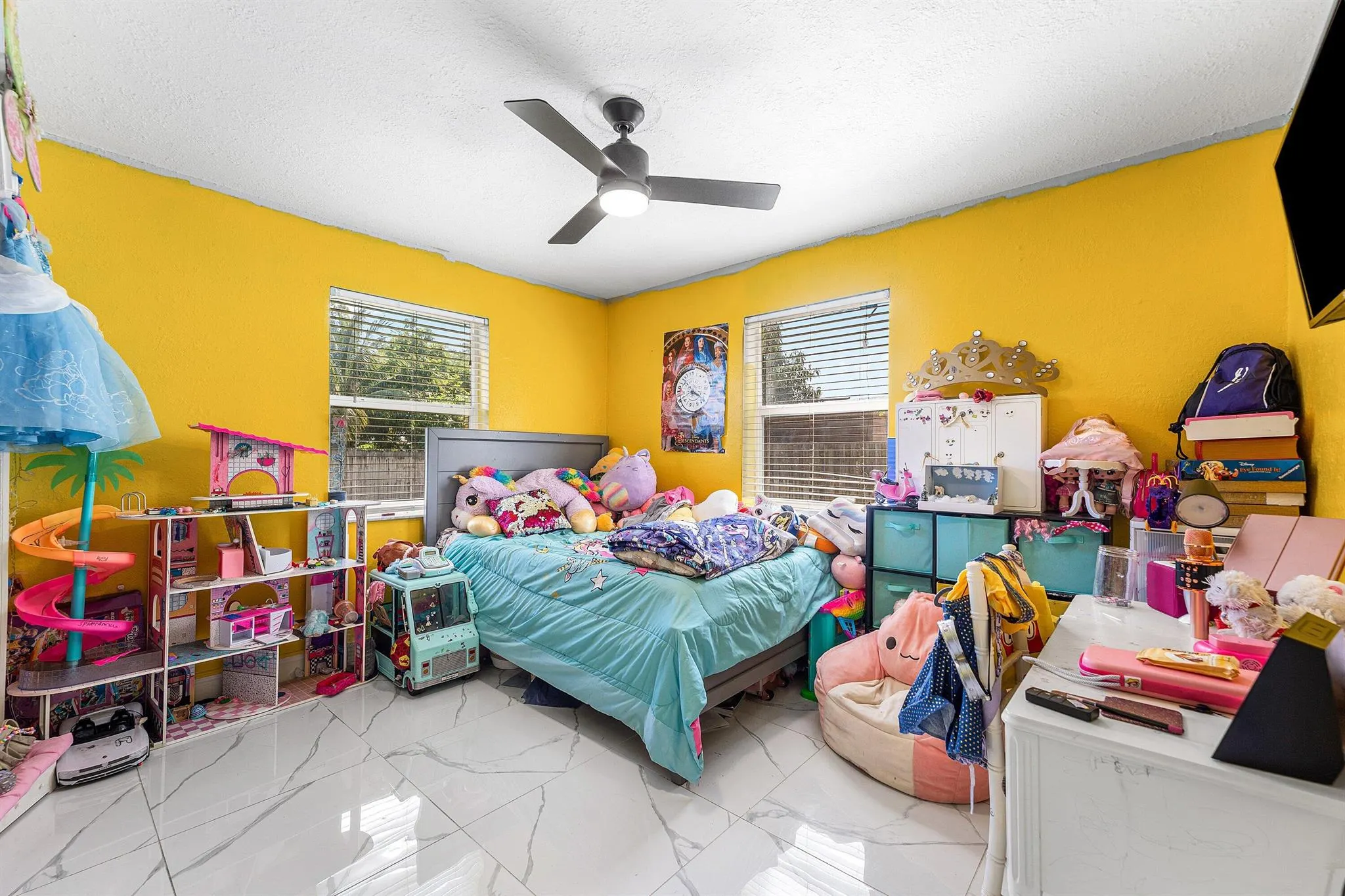 7536 Cocoanut Drive