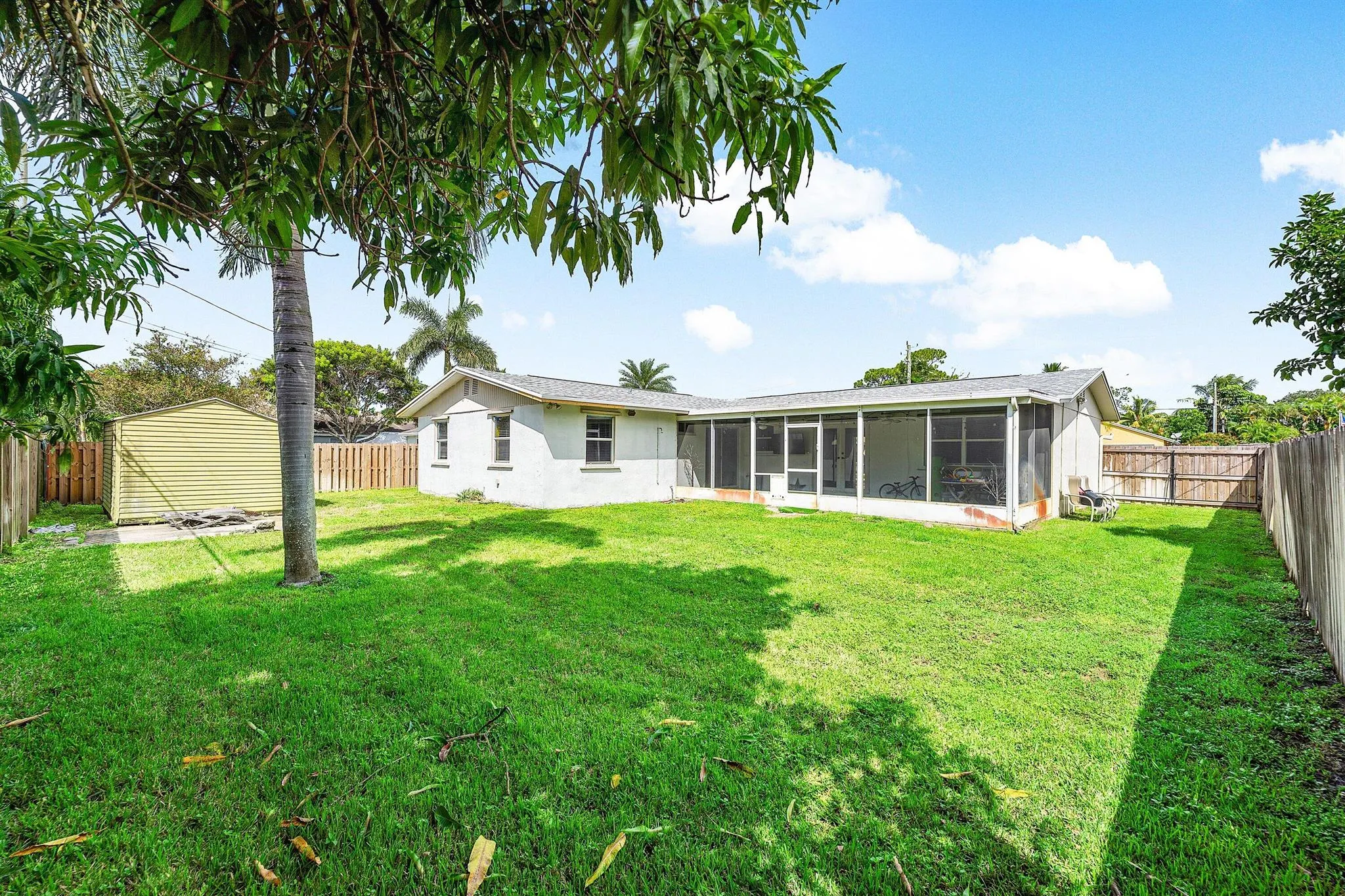 7536 Cocoanut Drive