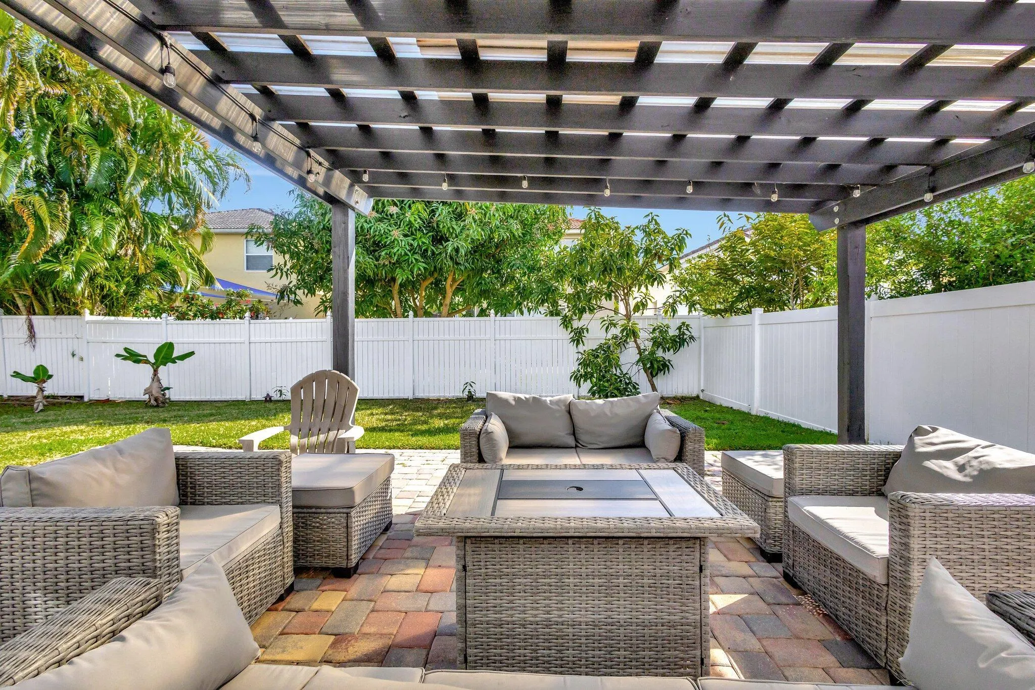 2583 Sawyer Terrace