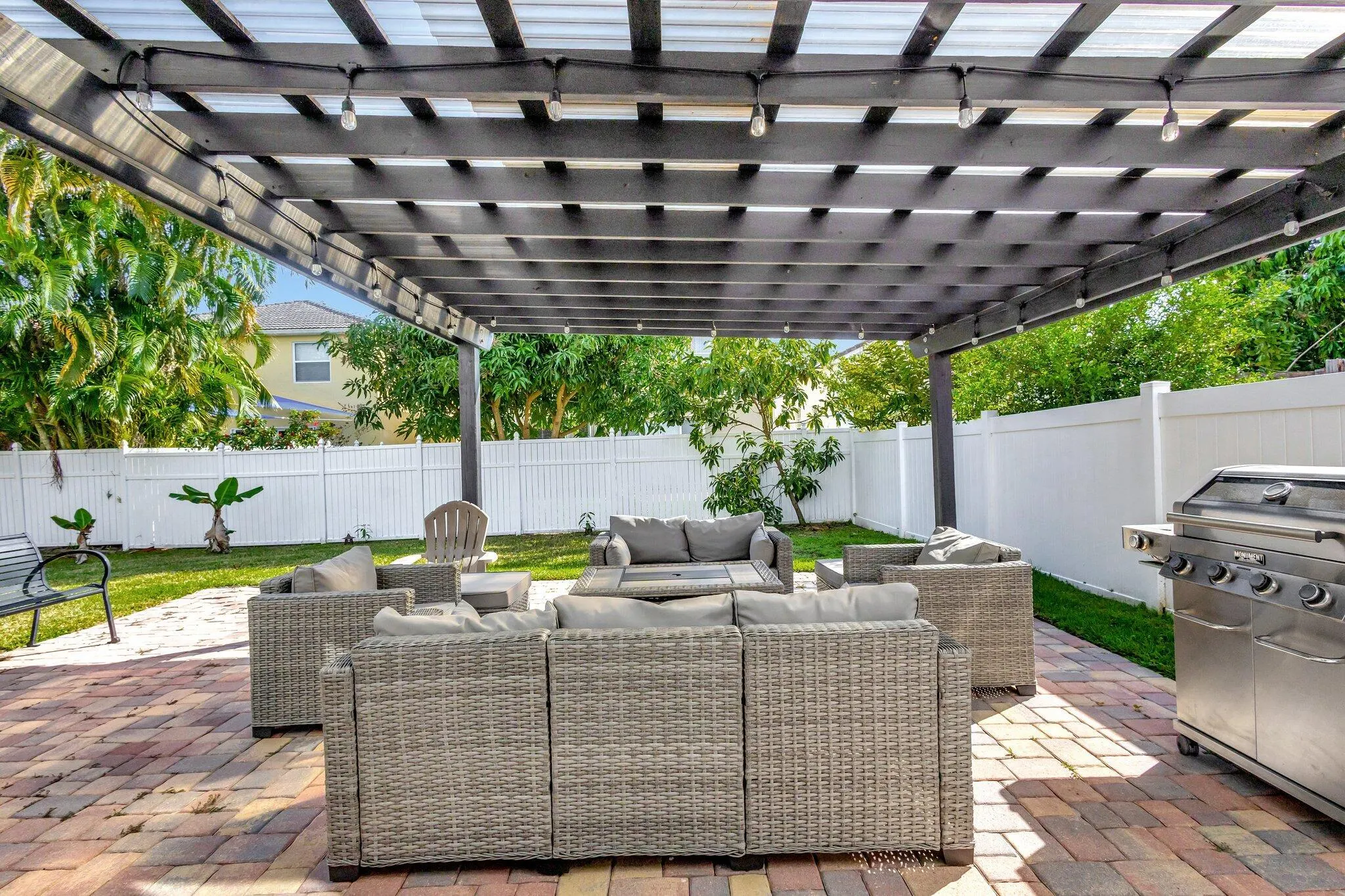 2583 Sawyer Terrace