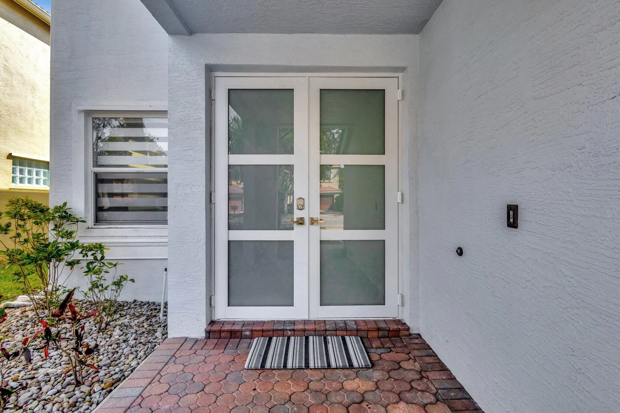 2583 Sawyer Terrace