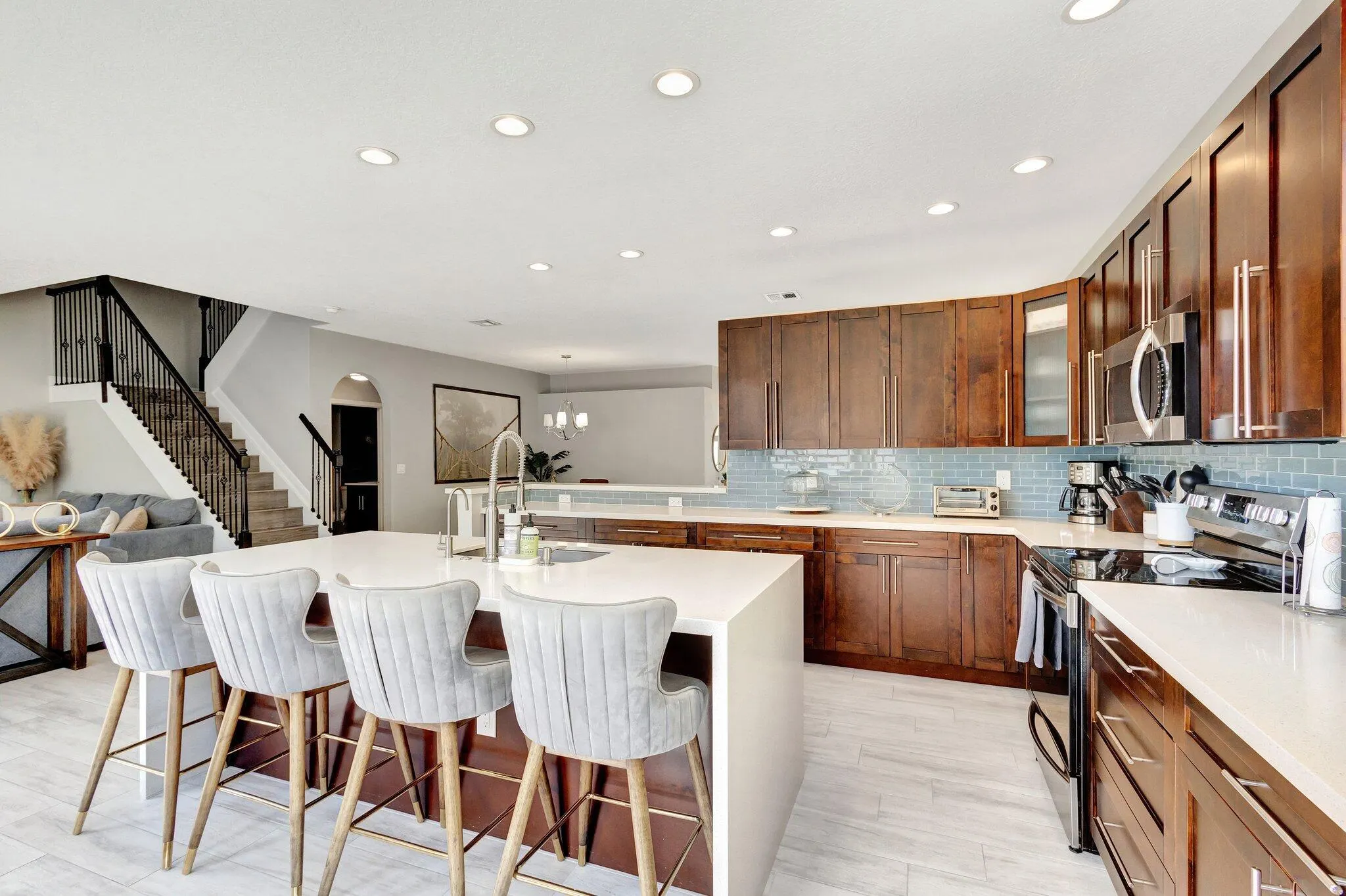 2583 Sawyer Terrace