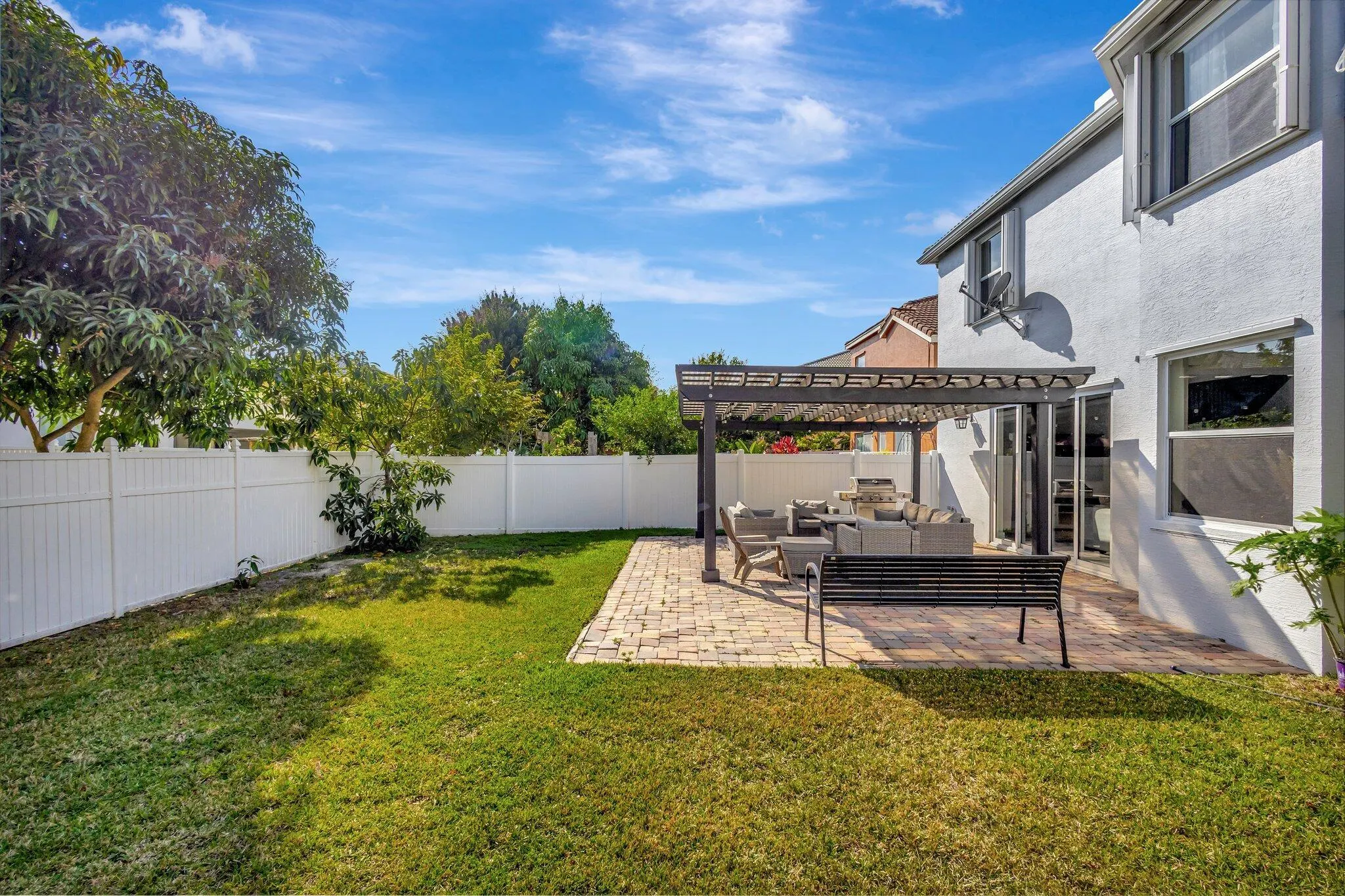 2583 Sawyer Terrace