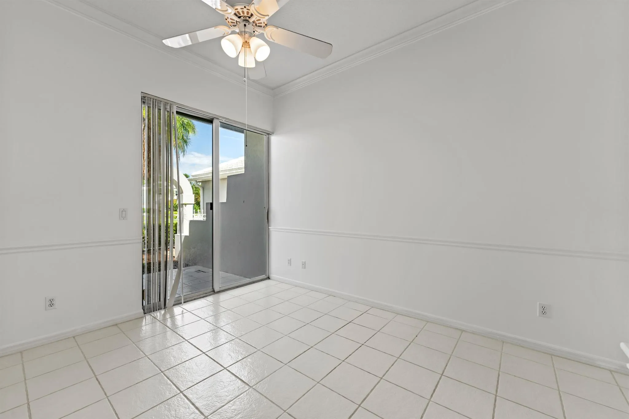 407 SW Fairway Landing