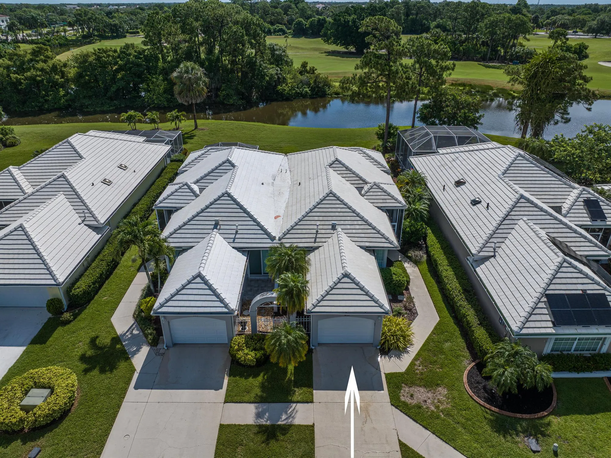407 SW Fairway Landing