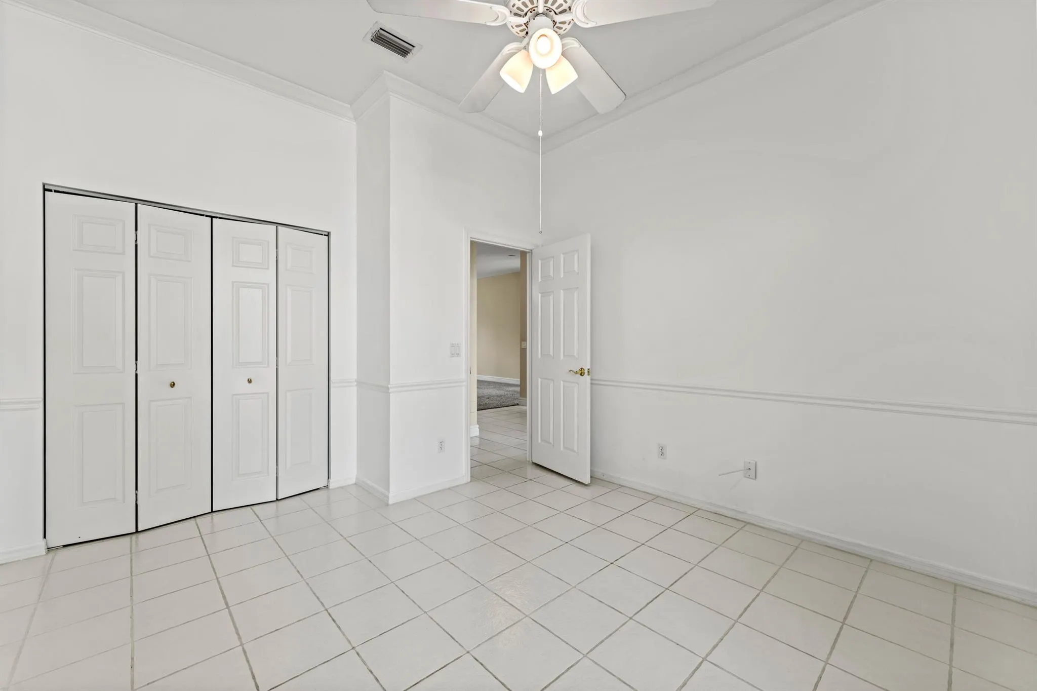 407 SW Fairway Landing