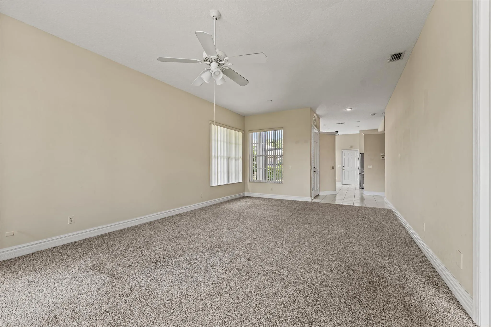407 SW Fairway Landing