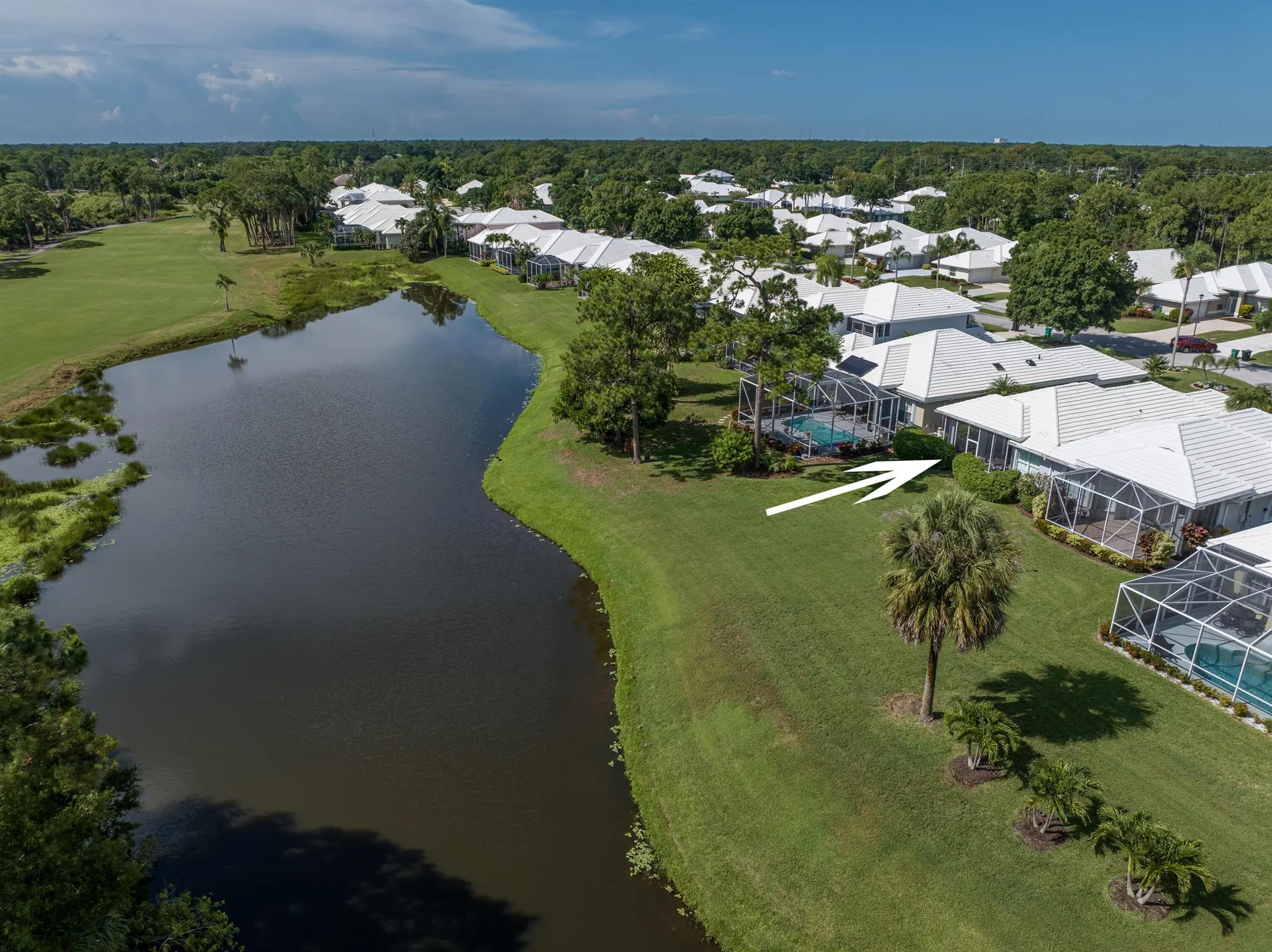 407 SW Fairway Landing