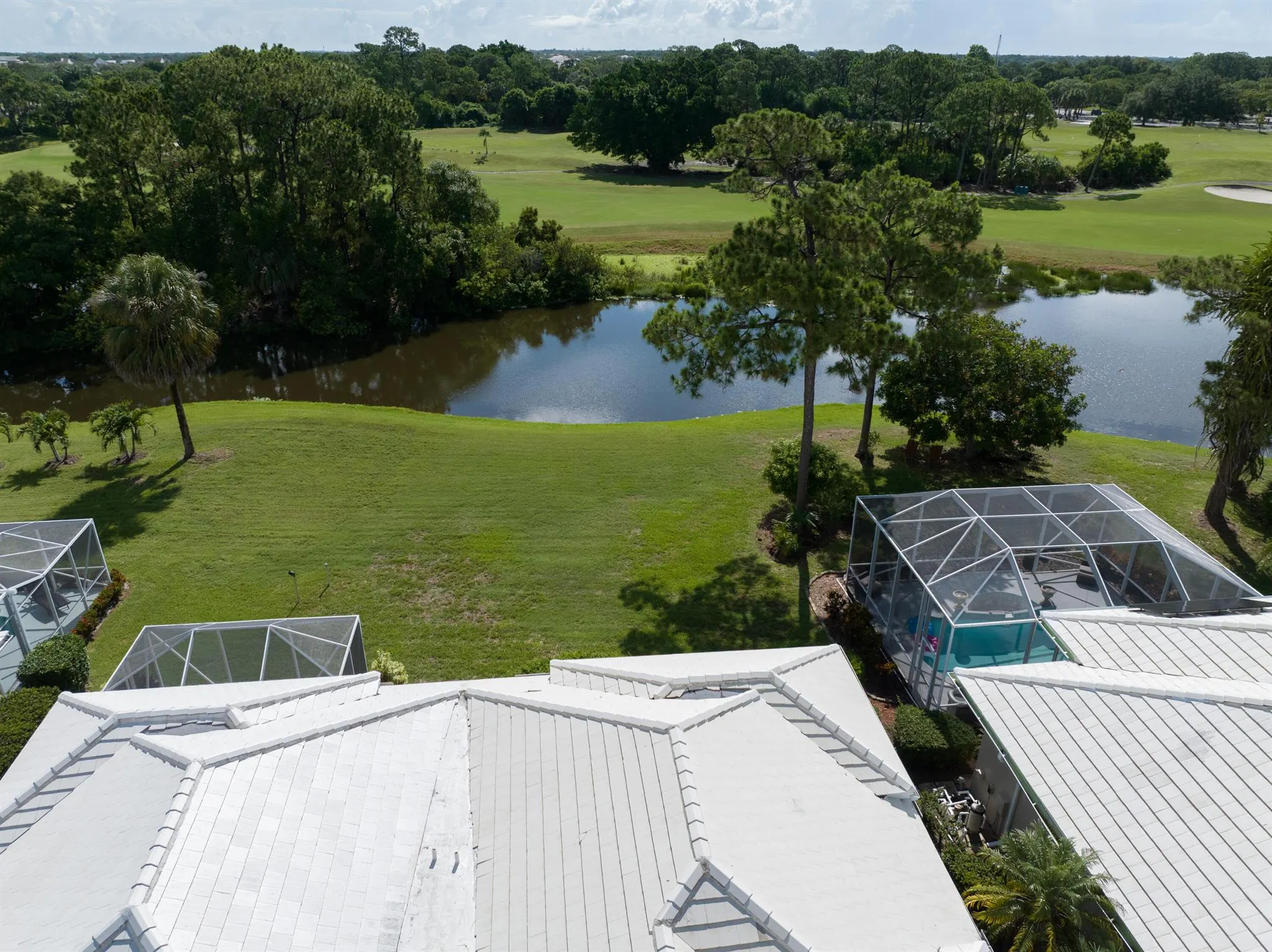 407 SW Fairway Landing