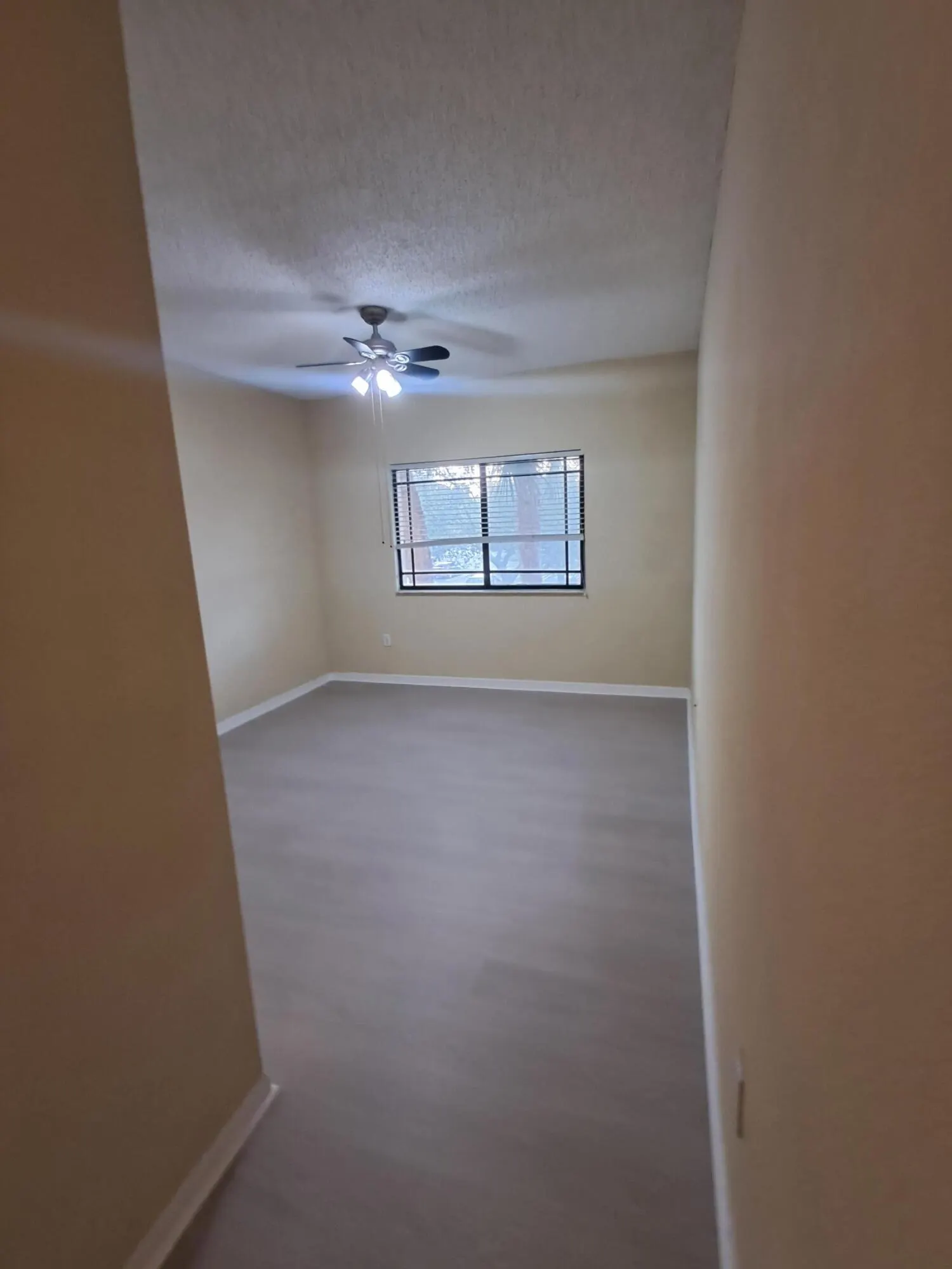 2807 Veronia Drive, #101