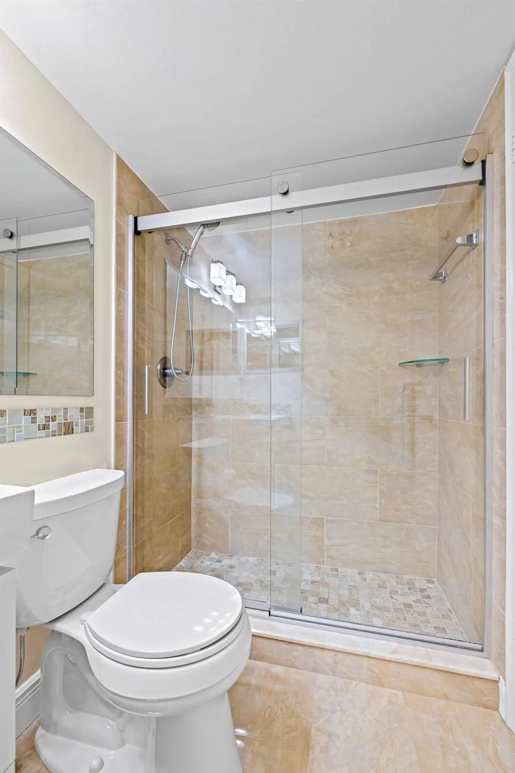 310 Farnham M, #310