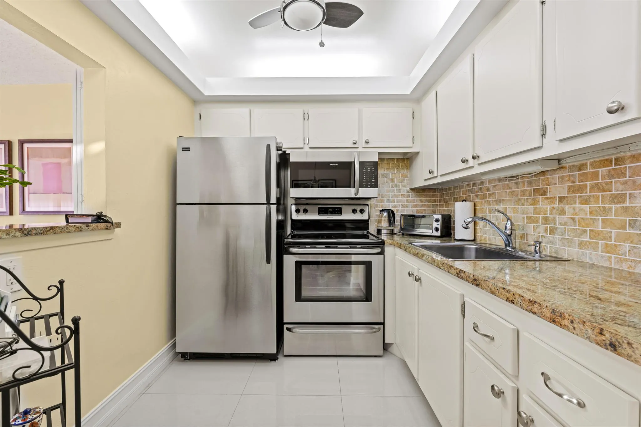 310 Farnham M, #310