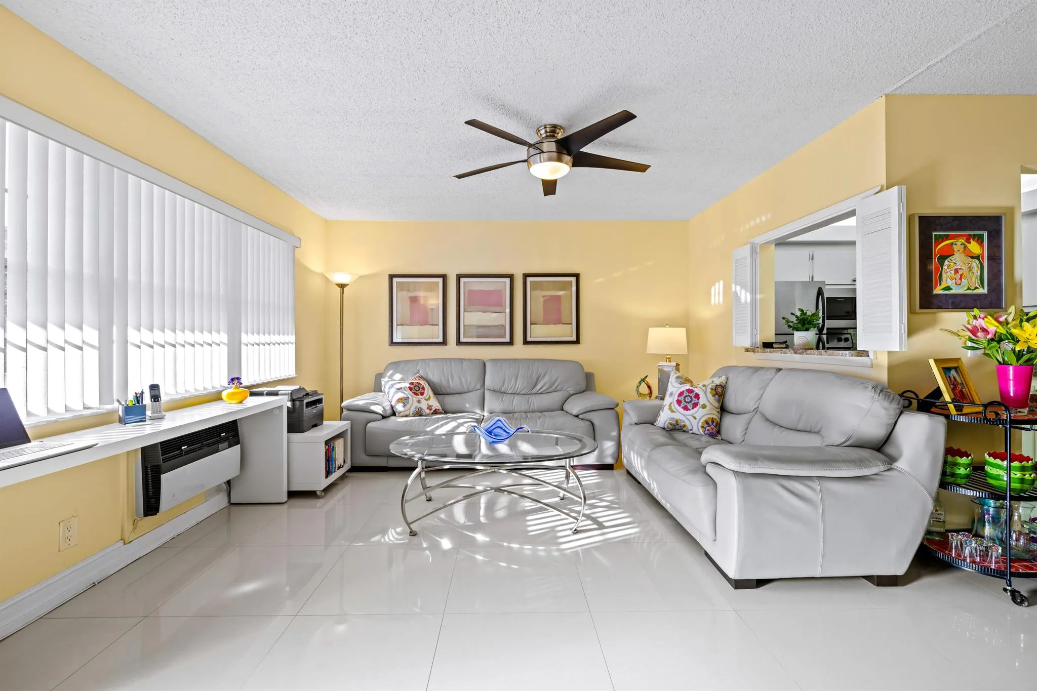 310 Farnham M, #310
