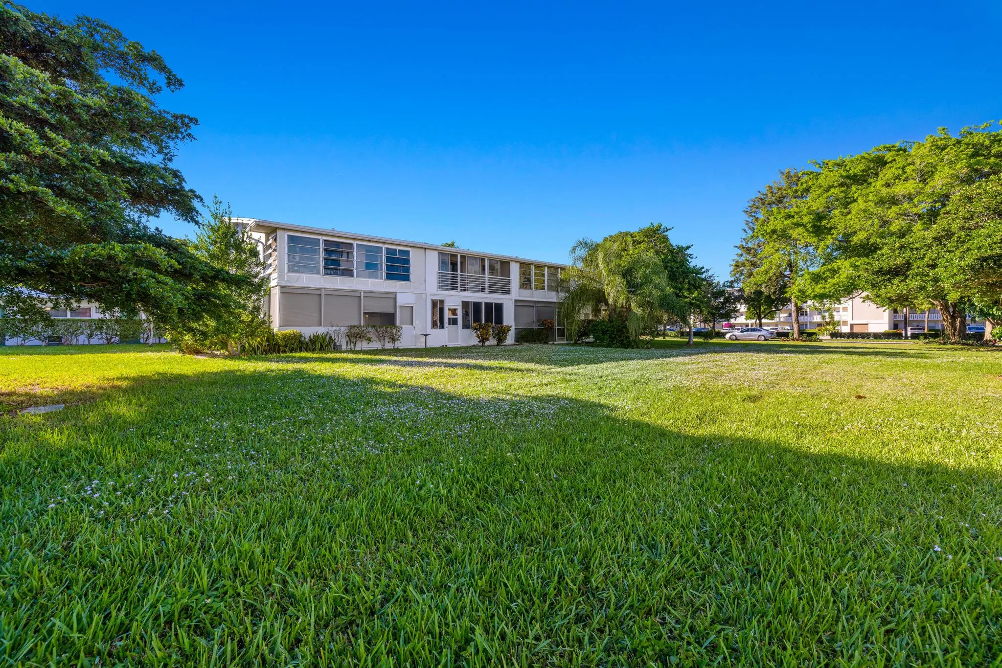 310 Farnham M, #310