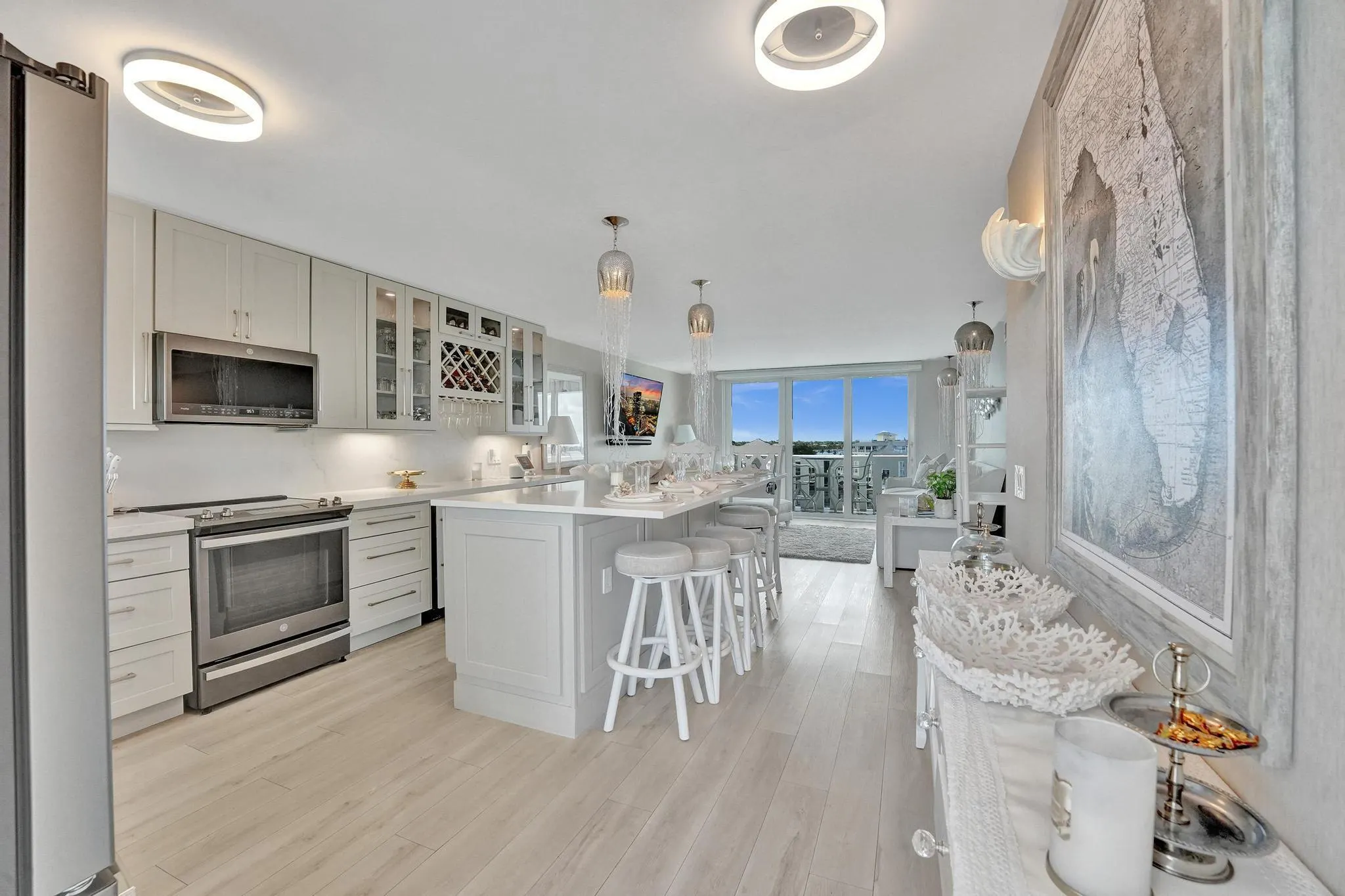 231 E Lantana Road, #702