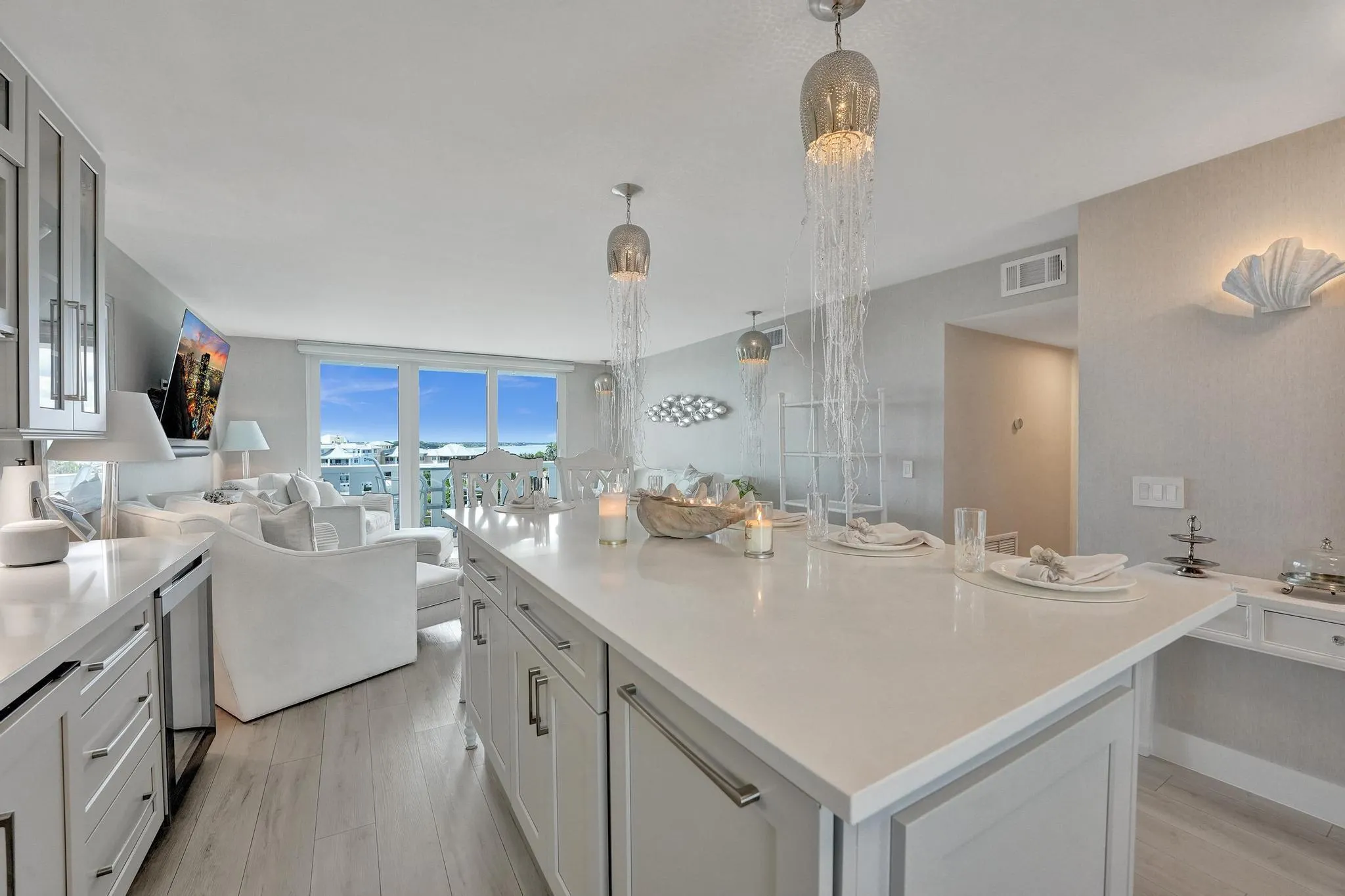 231 E Lantana Road, #702