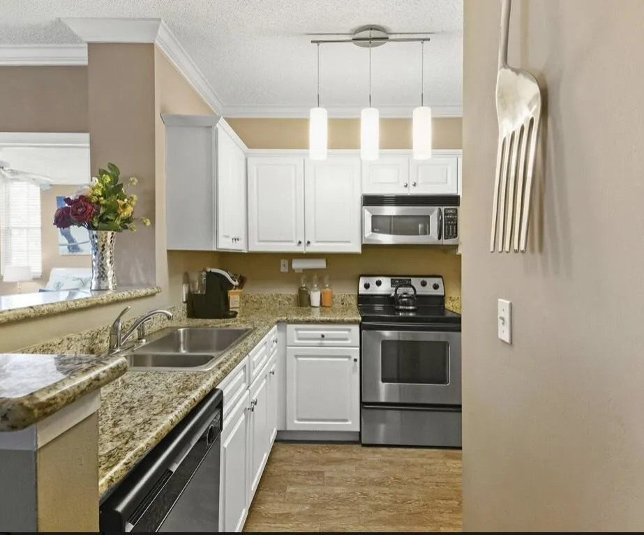 11750 St Andrews Place, #204