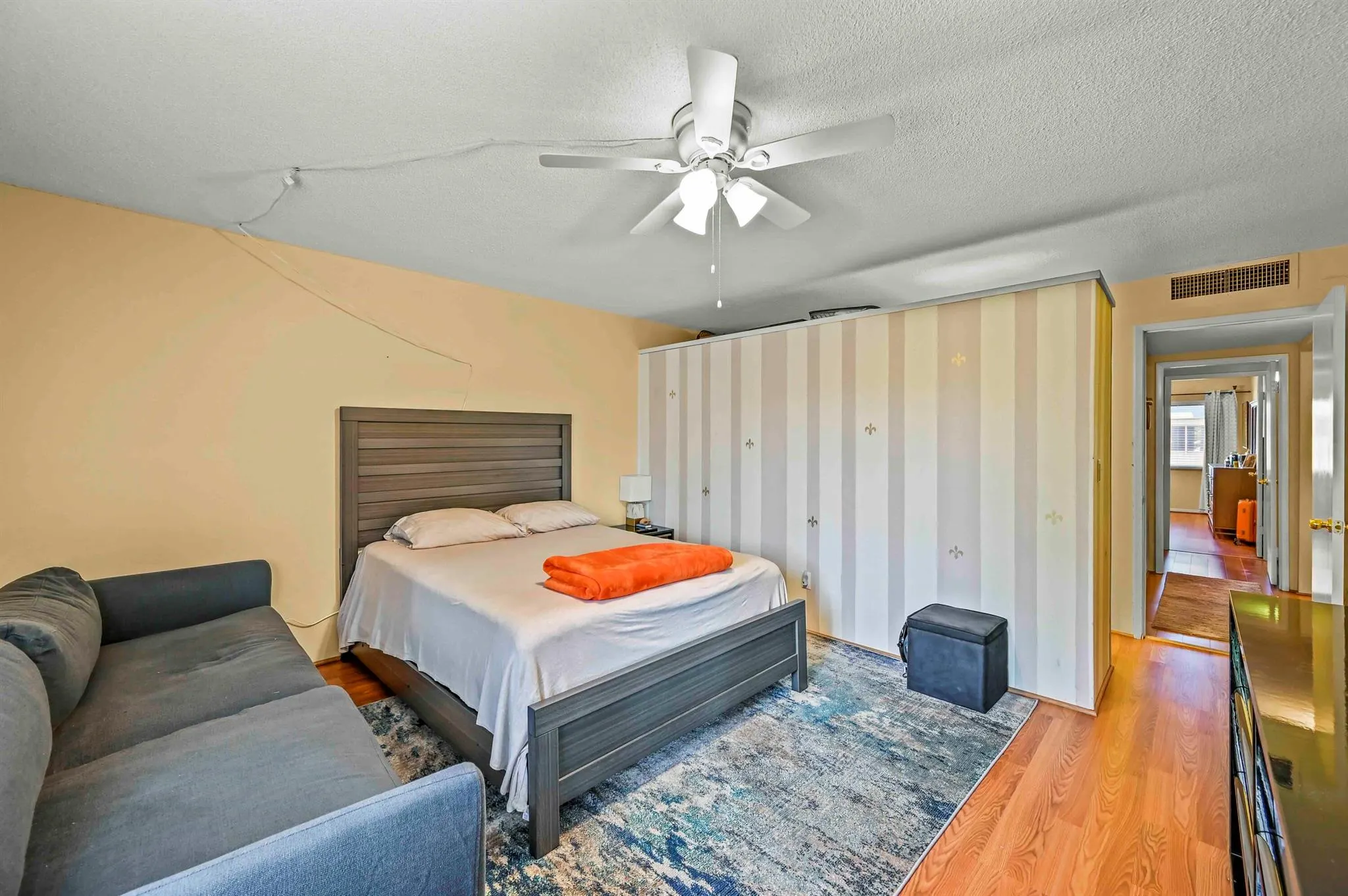 1501 NE 13th Terrace, #H16