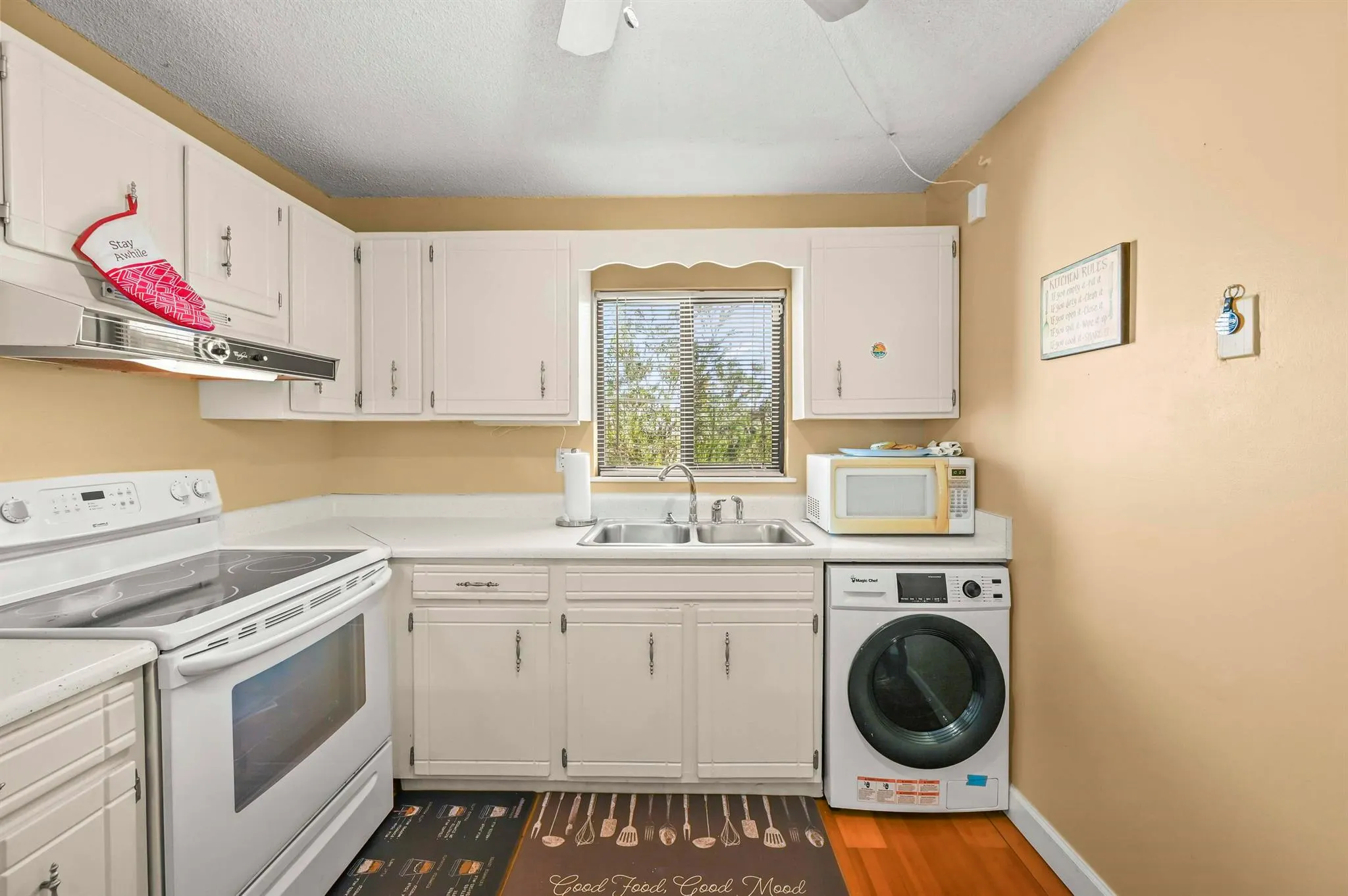 1501 NE 13th Terrace, #H16