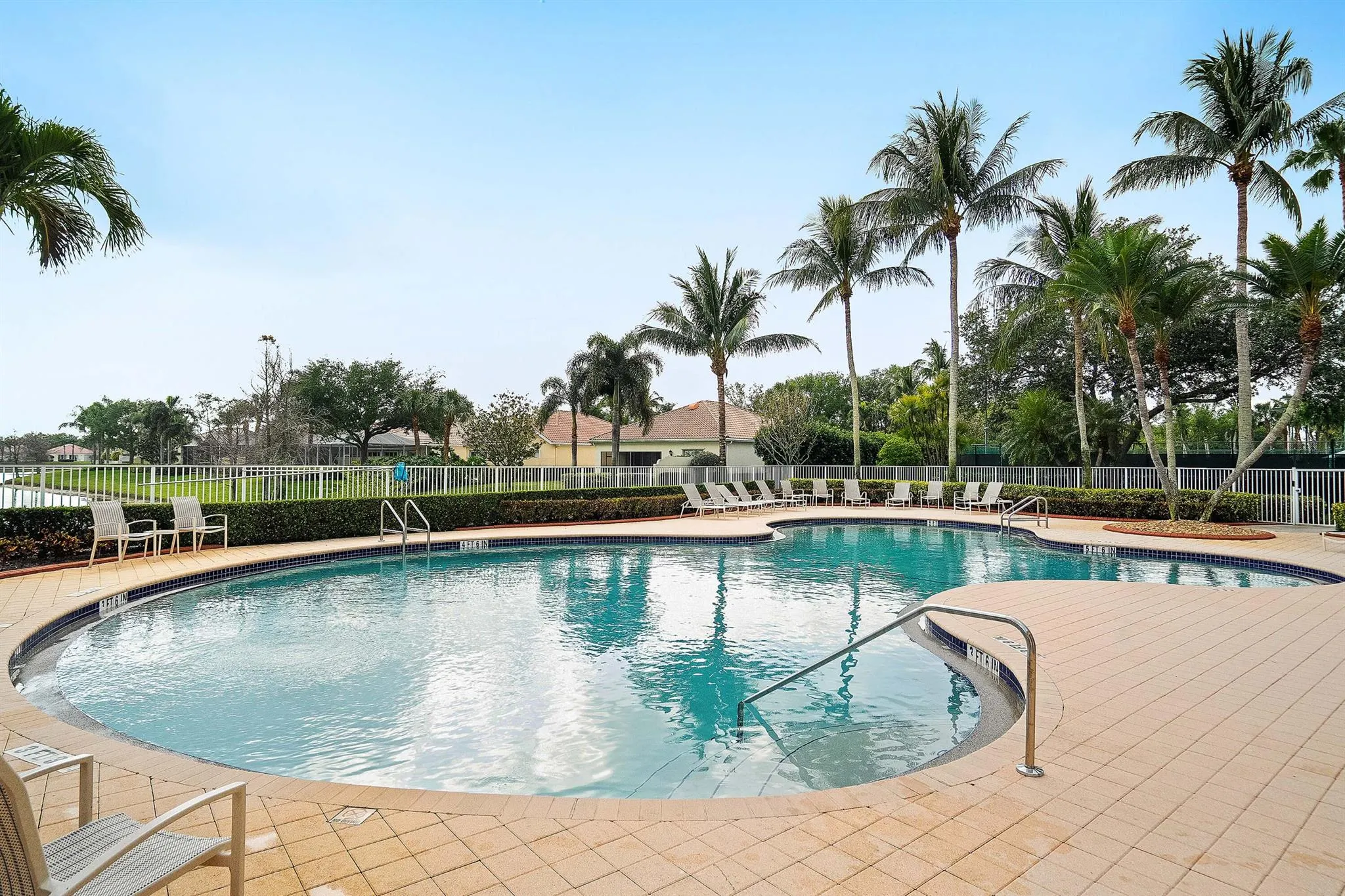 1364 Saint Lawrence Drive