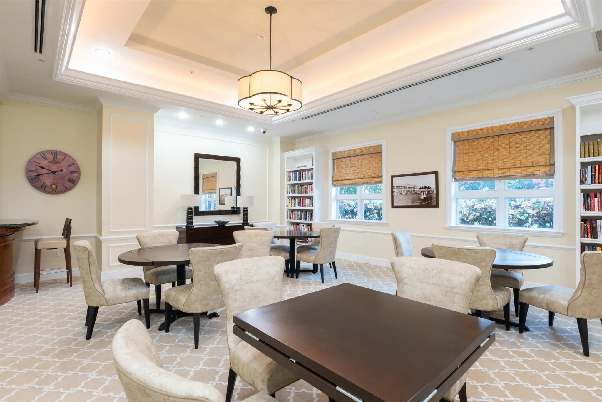 403 S Sapodilla Avenue, #207