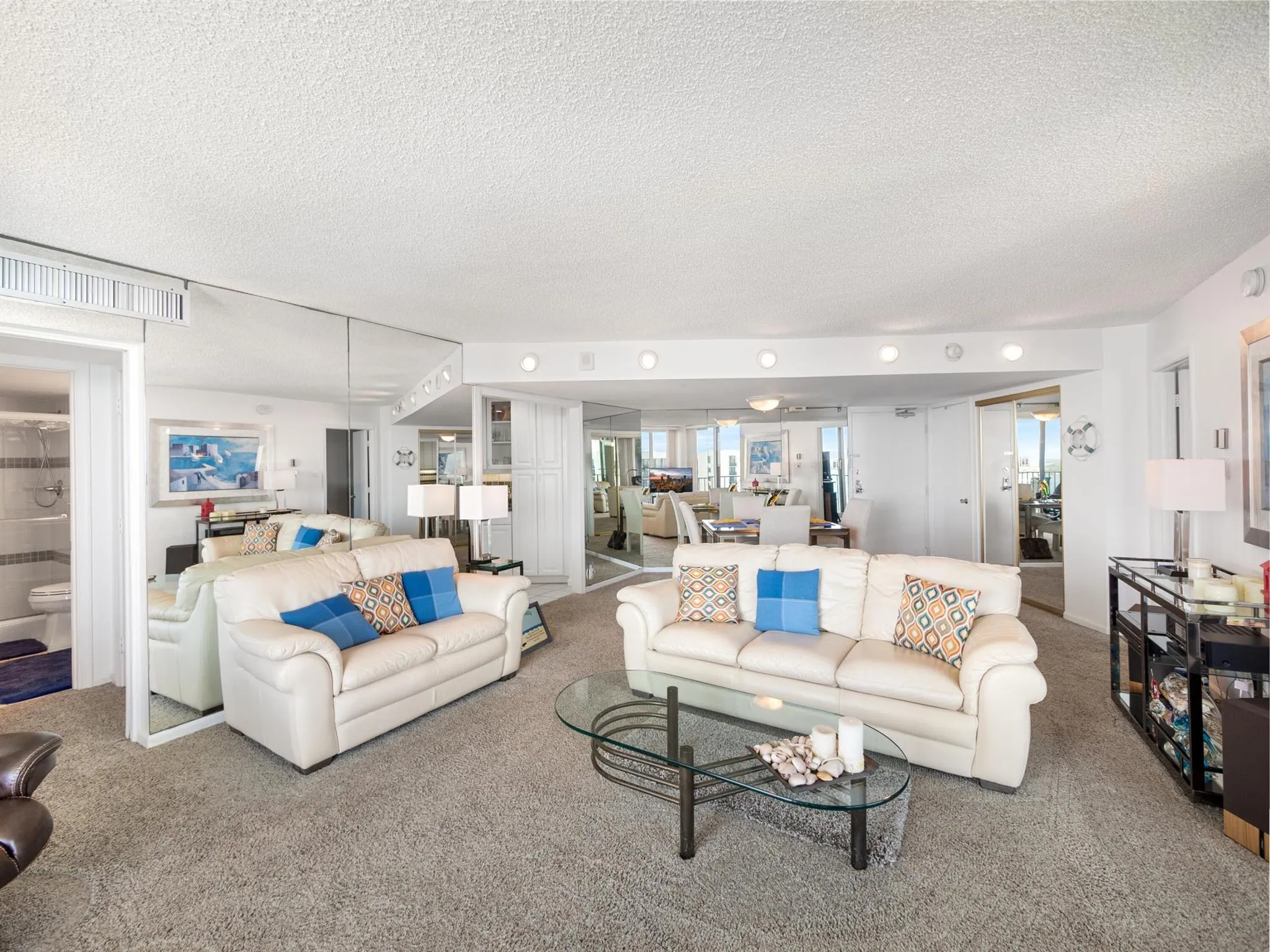 5420 N Ocean Drive, #2504