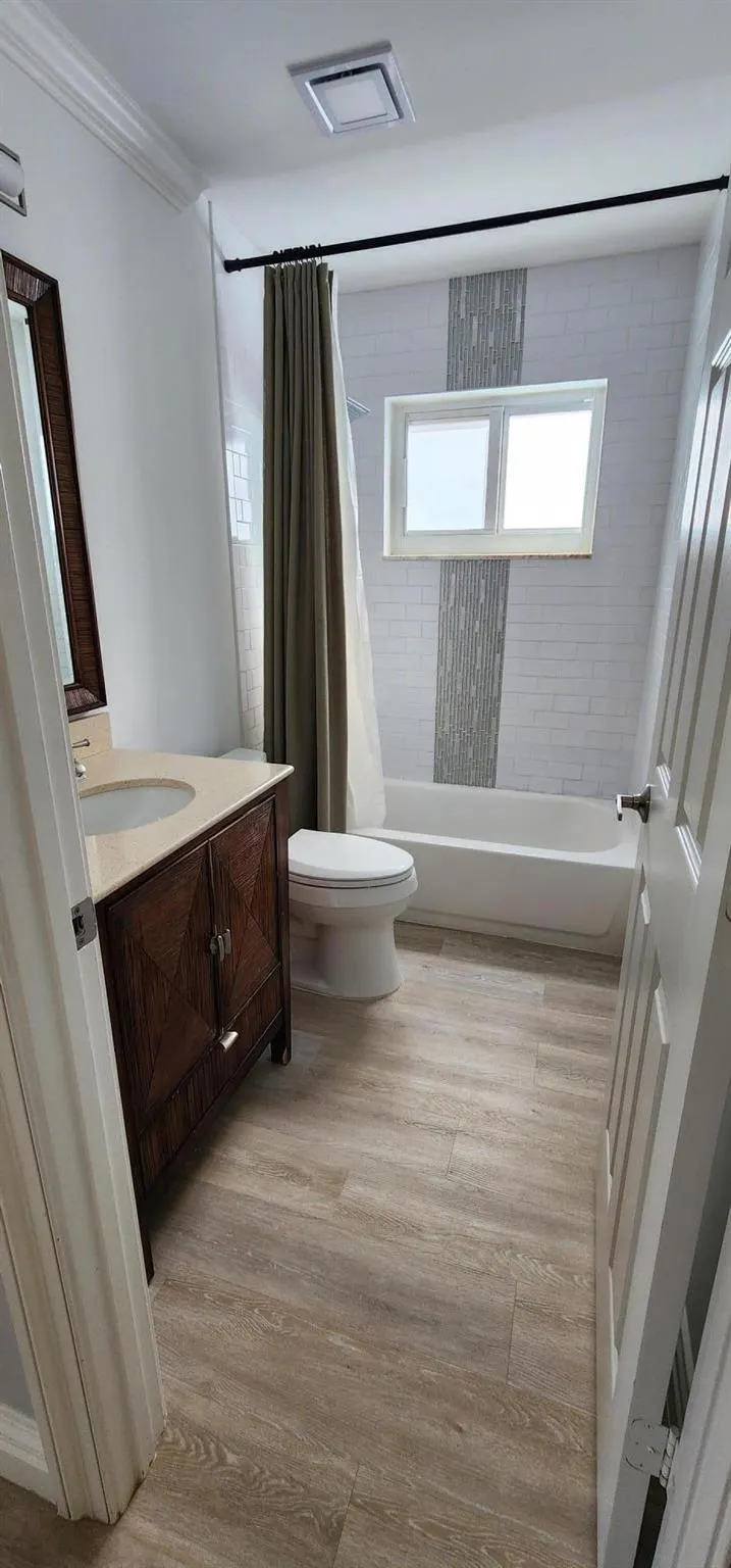 728 SW 36th Terrace, #718