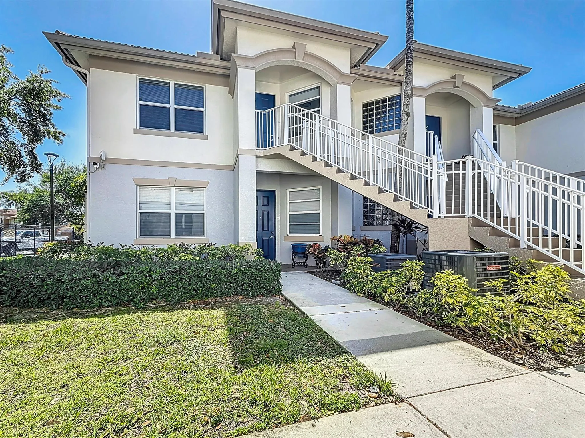 3180 N Haverhill Road, #107