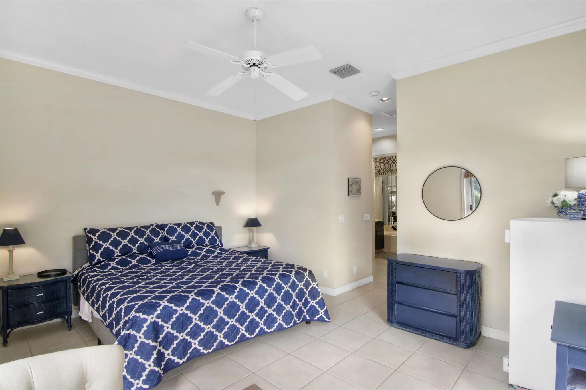 2771 Twin Oaks Way
