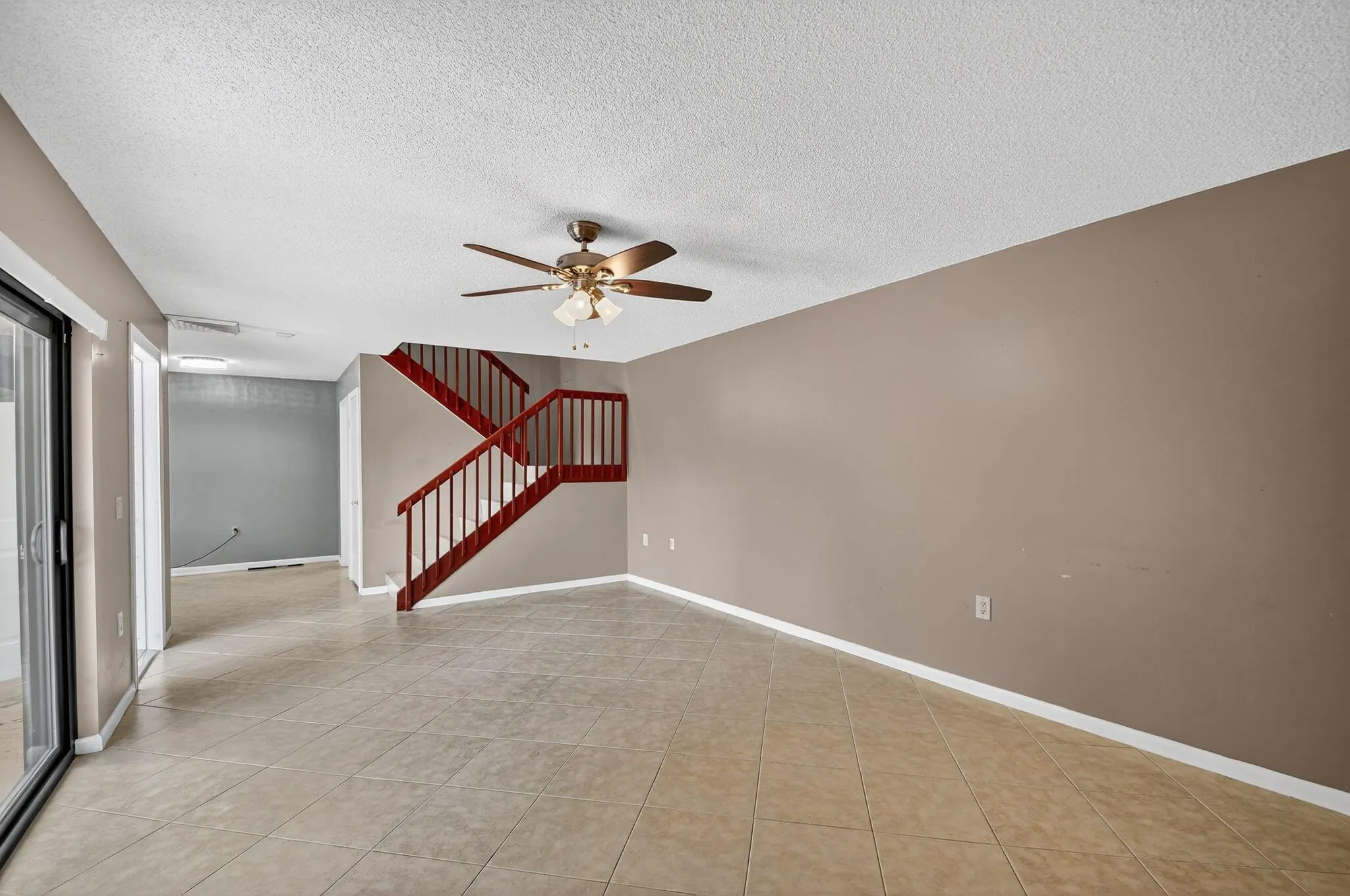 5122 51st Way
